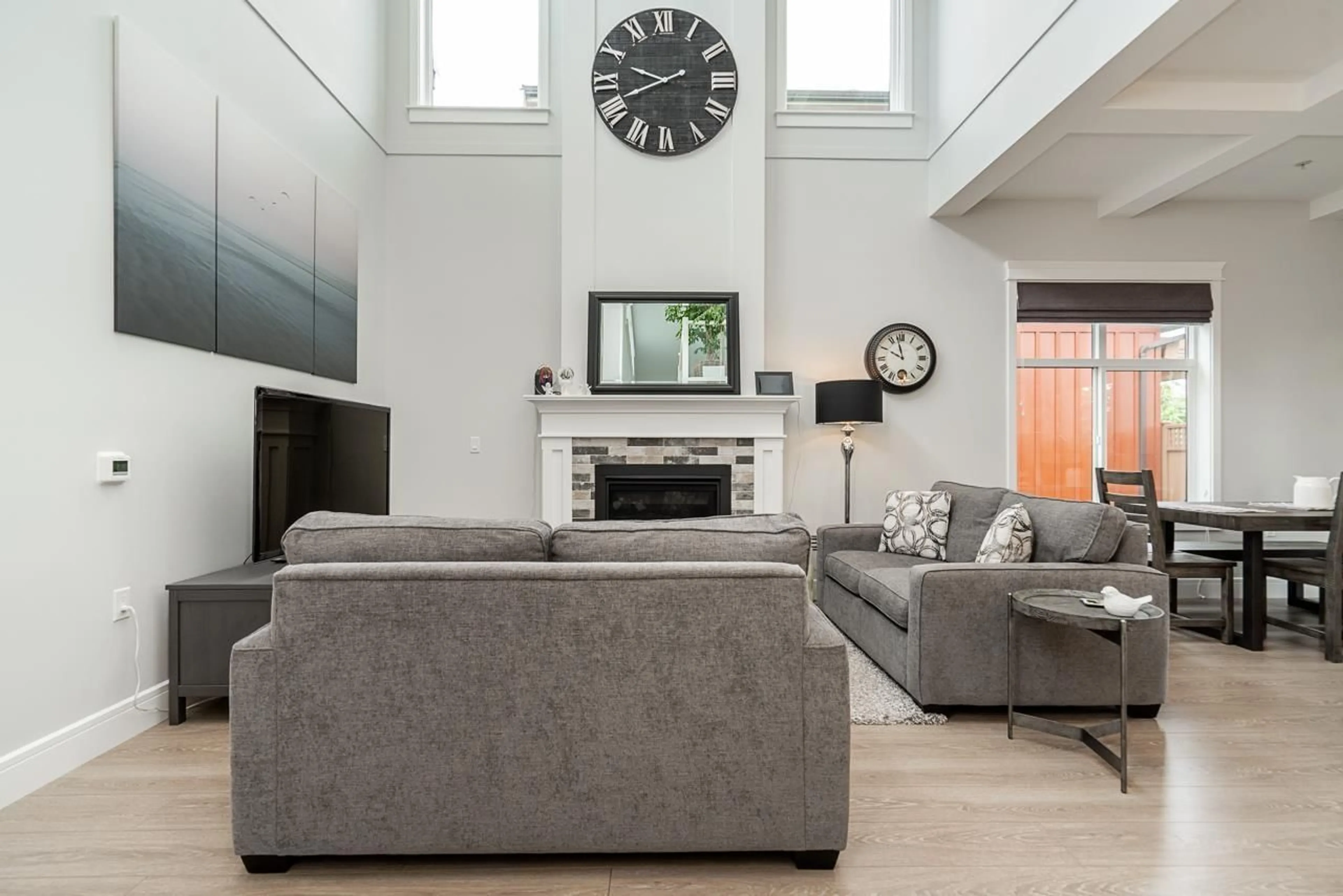 Living room with furniture, unknown for 39 - 4750 228, Langley British Columbia V2Z0A9