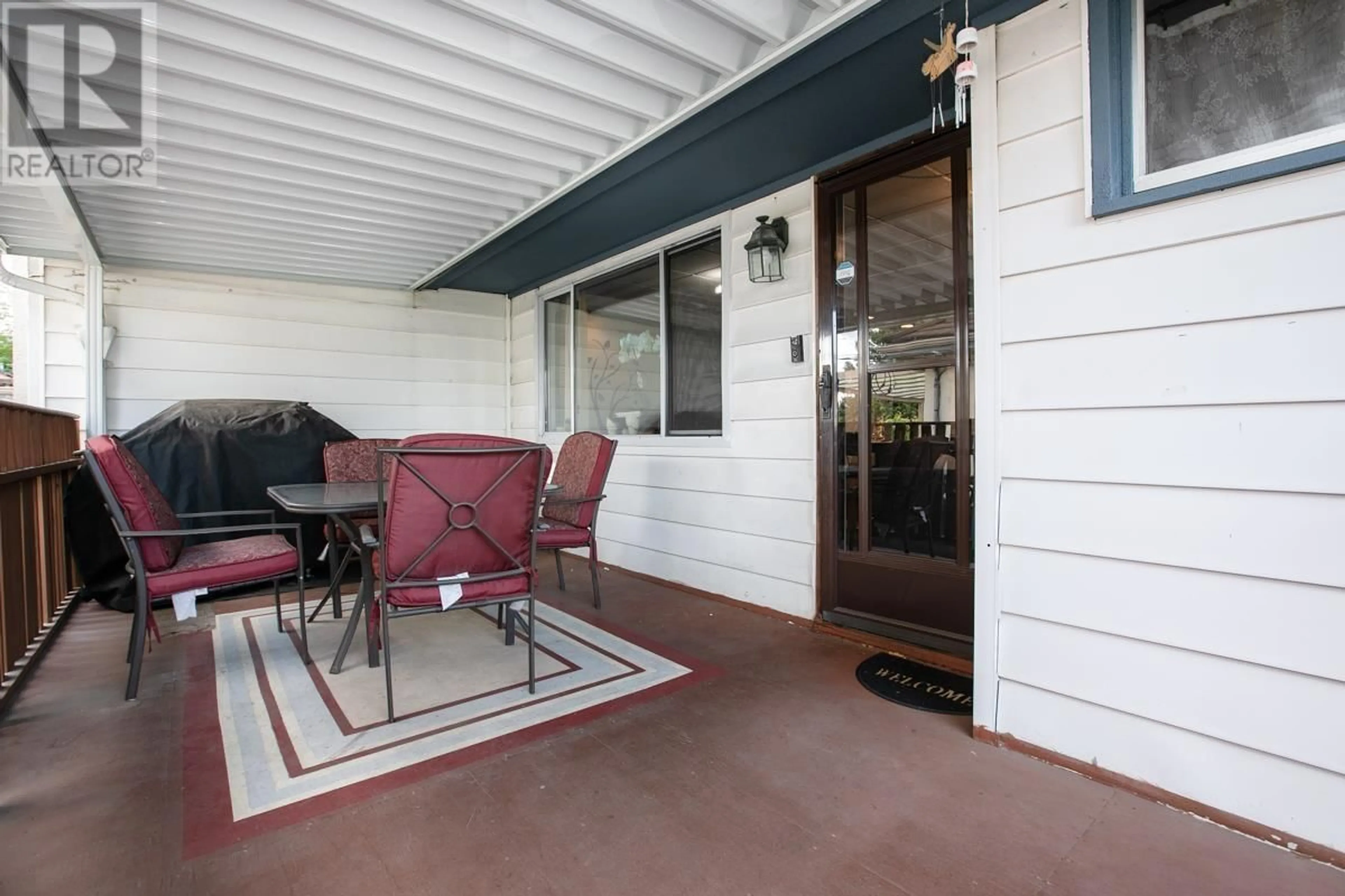Patio, street for 2135 NEWPORT AVENUE, Vancouver British Columbia V5P2H9