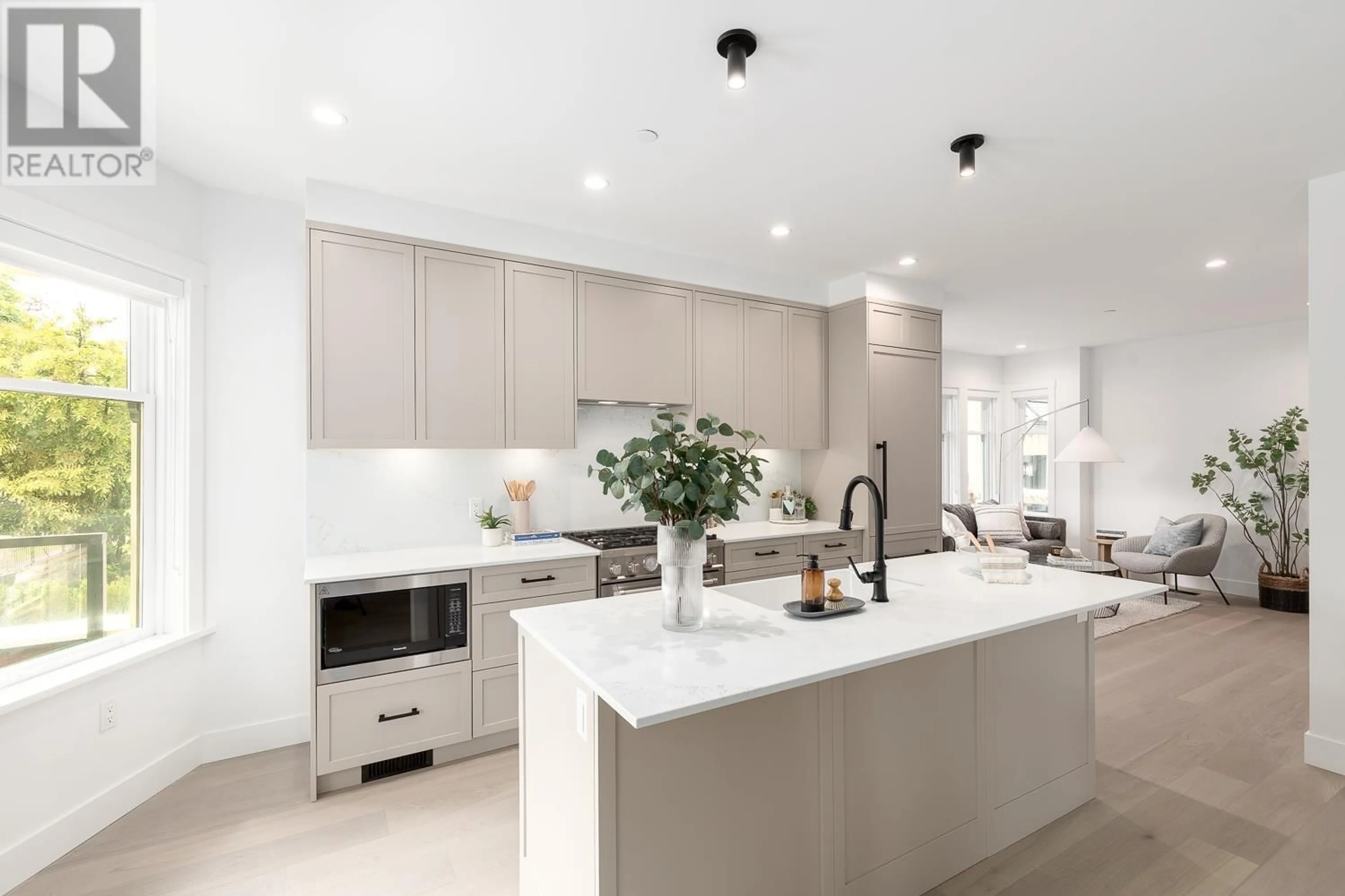 Contemporary kitchen, ceramic/tile floor for 1967 NAPIER STREET, Vancouver British Columbia V5L2N6