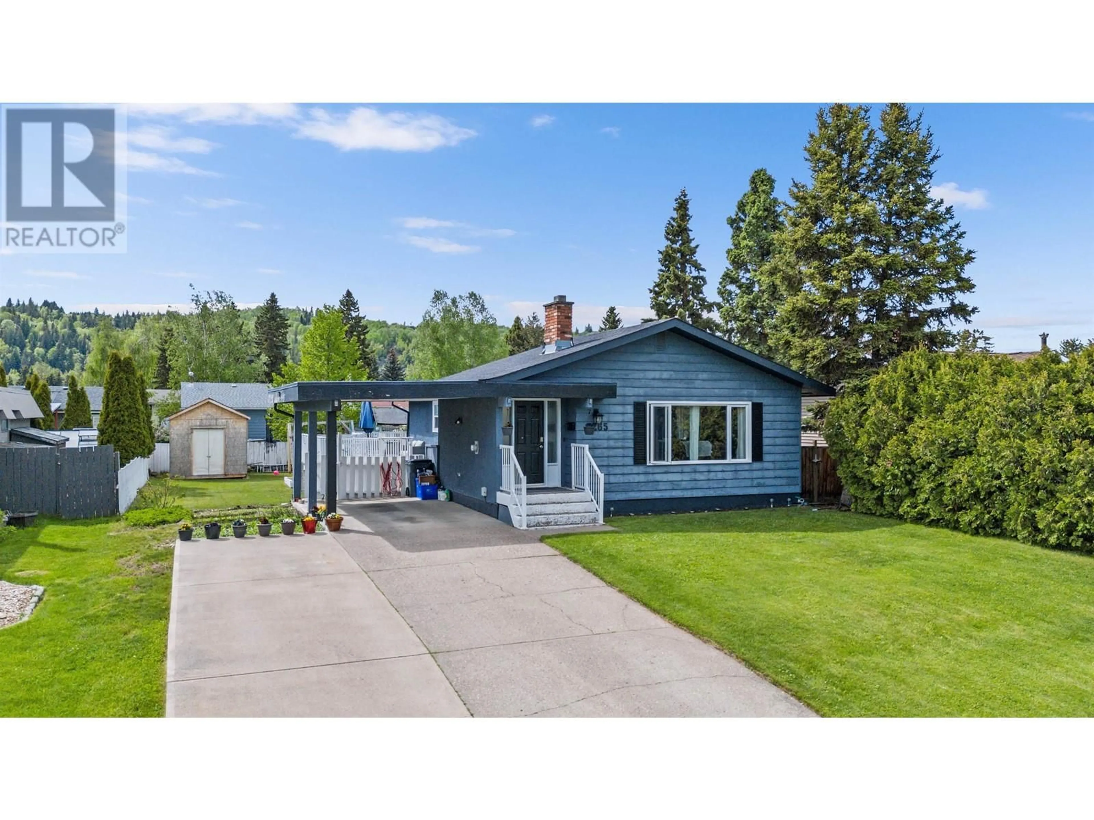 Home with vinyl exterior material, street for 265 BELLOS STREET, Prince George British Columbia V2M4W8