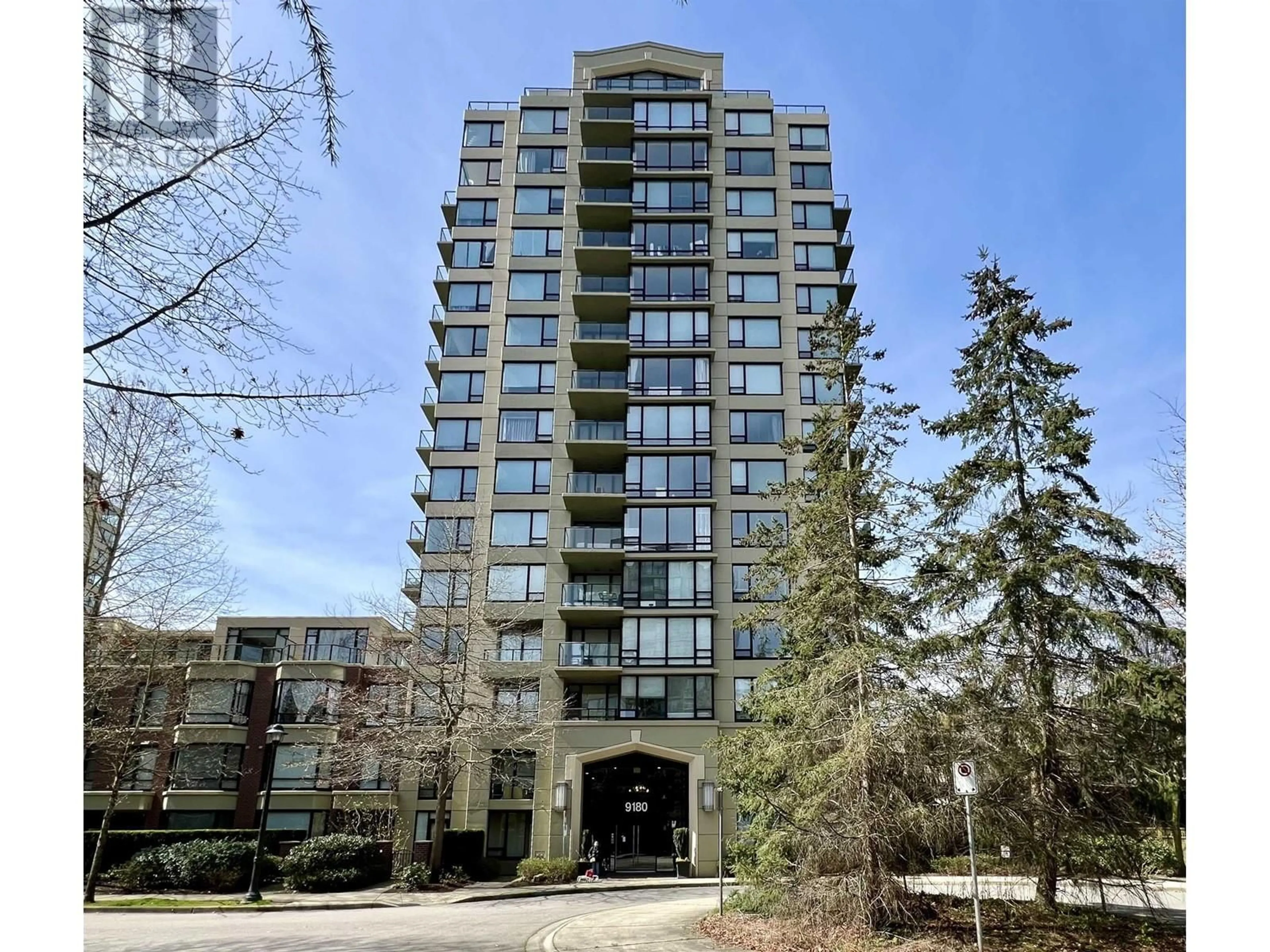 Indoor foyer for 201 - 9180 HEMLOCK DRIVE, Richmond British Columbia V6Y4J5