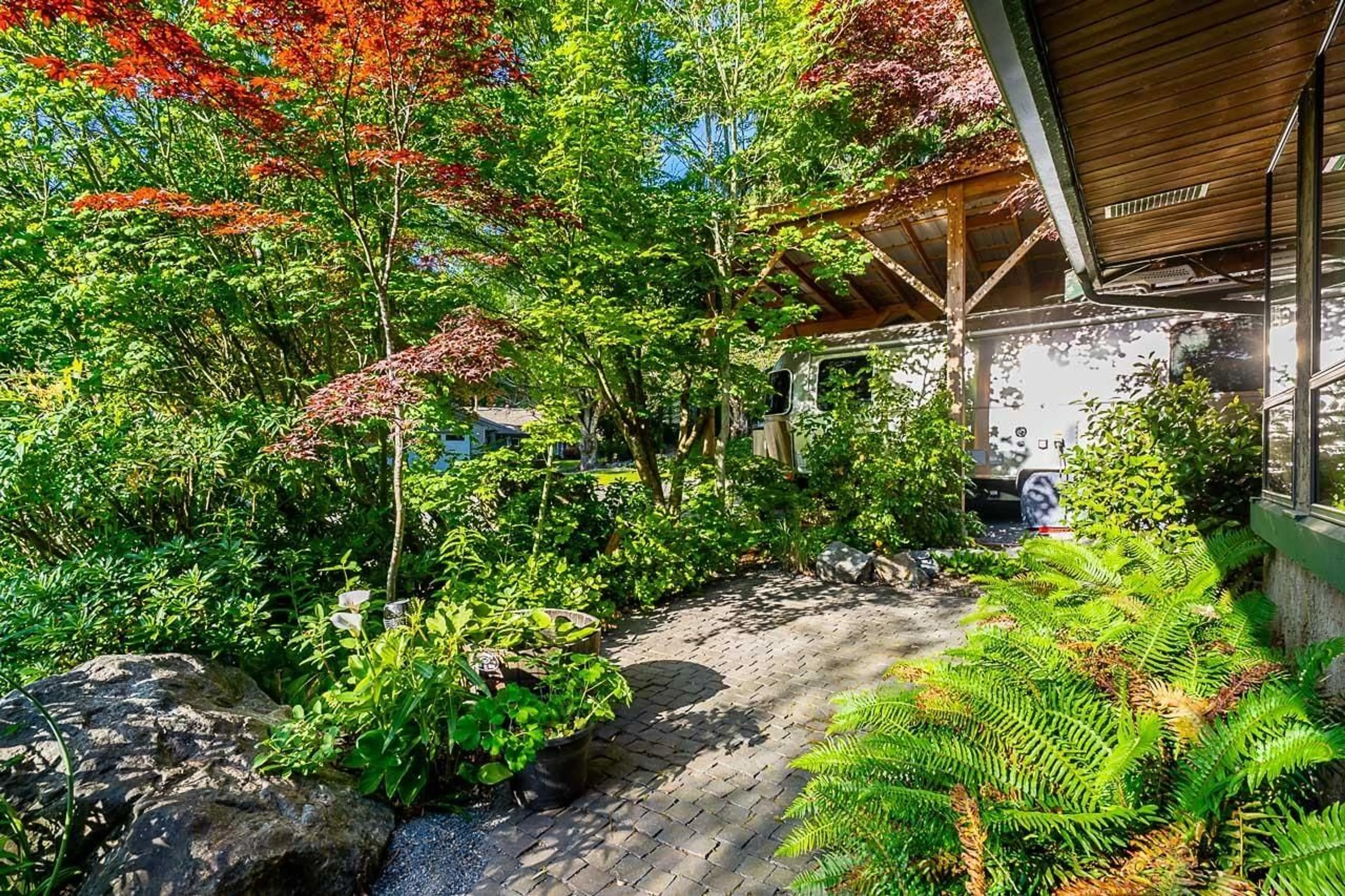 Patio, unknown for 11098 PROSPECT, Delta British Columbia V4E2R5