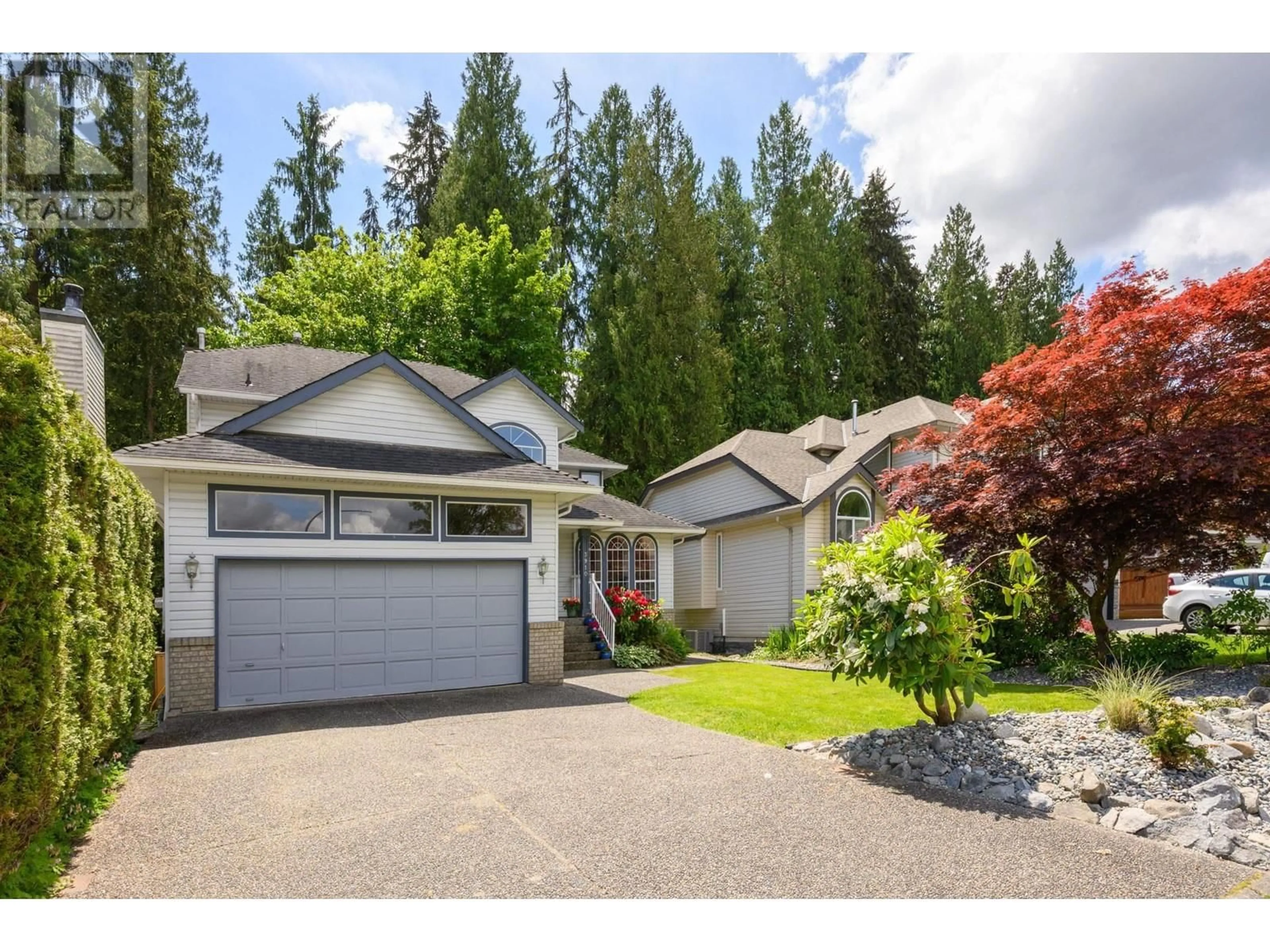 Home with vinyl exterior material, unknown for 3910 AMBLESIDE CLOSE, Port Coquitlam British Columbia V3B7G2