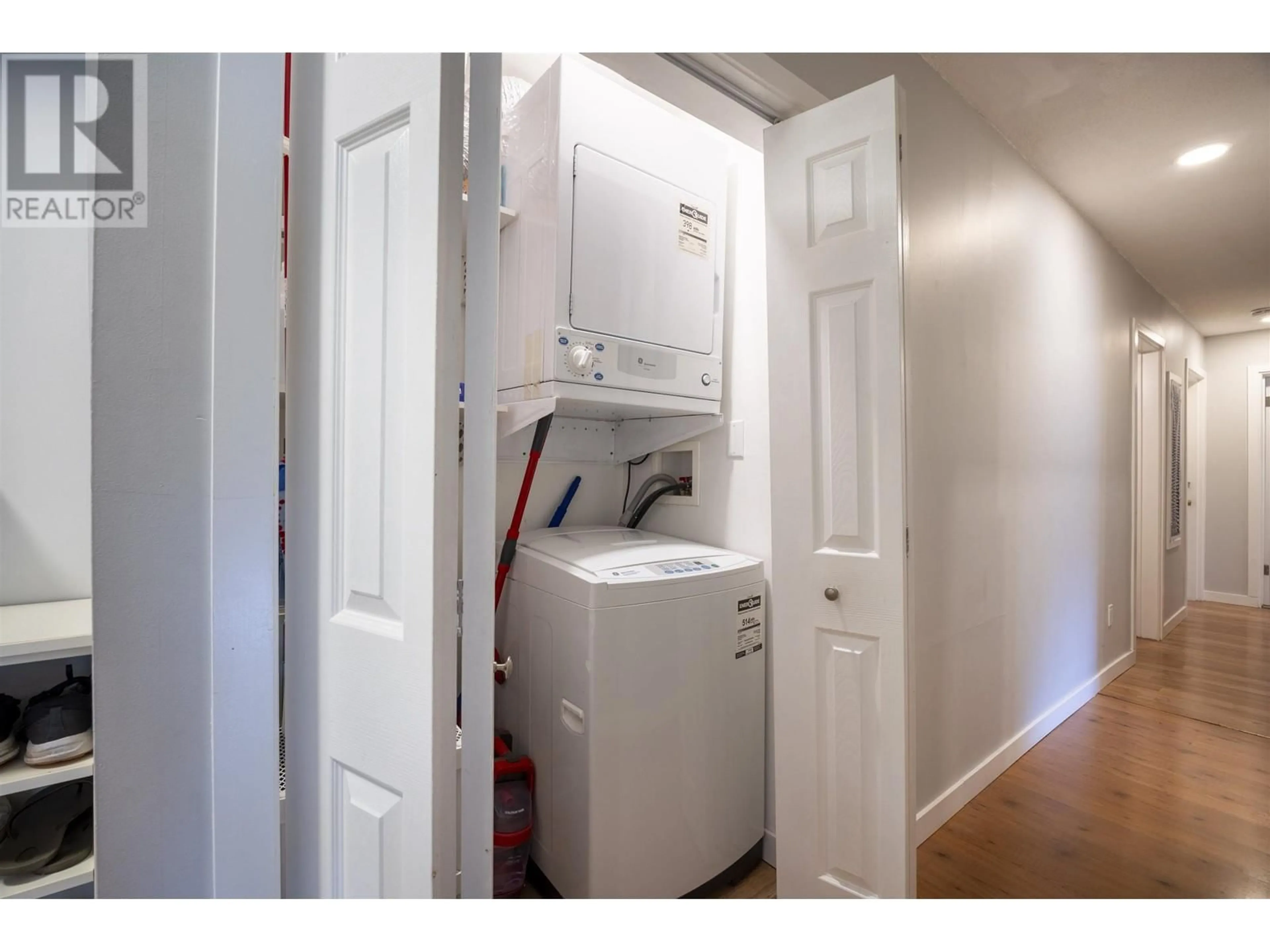 Laundry room for 58 - 926 PREMIER STREET, North Vancouver British Columbia V7J2G9