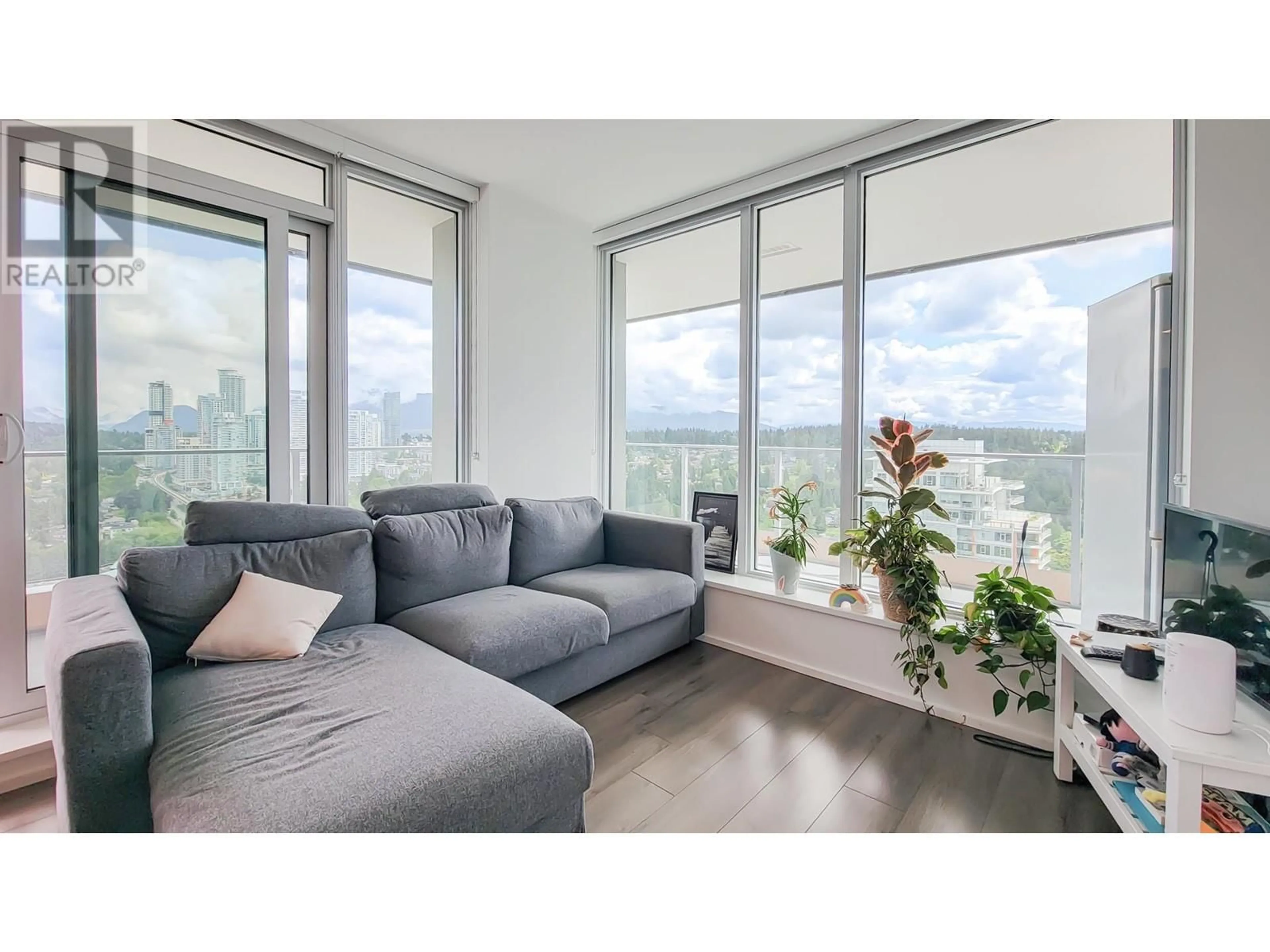 Living room with furniture, unknown for 3301 - 3809 EVERGREEN PLACE, Burnaby British Columbia V3J0M1