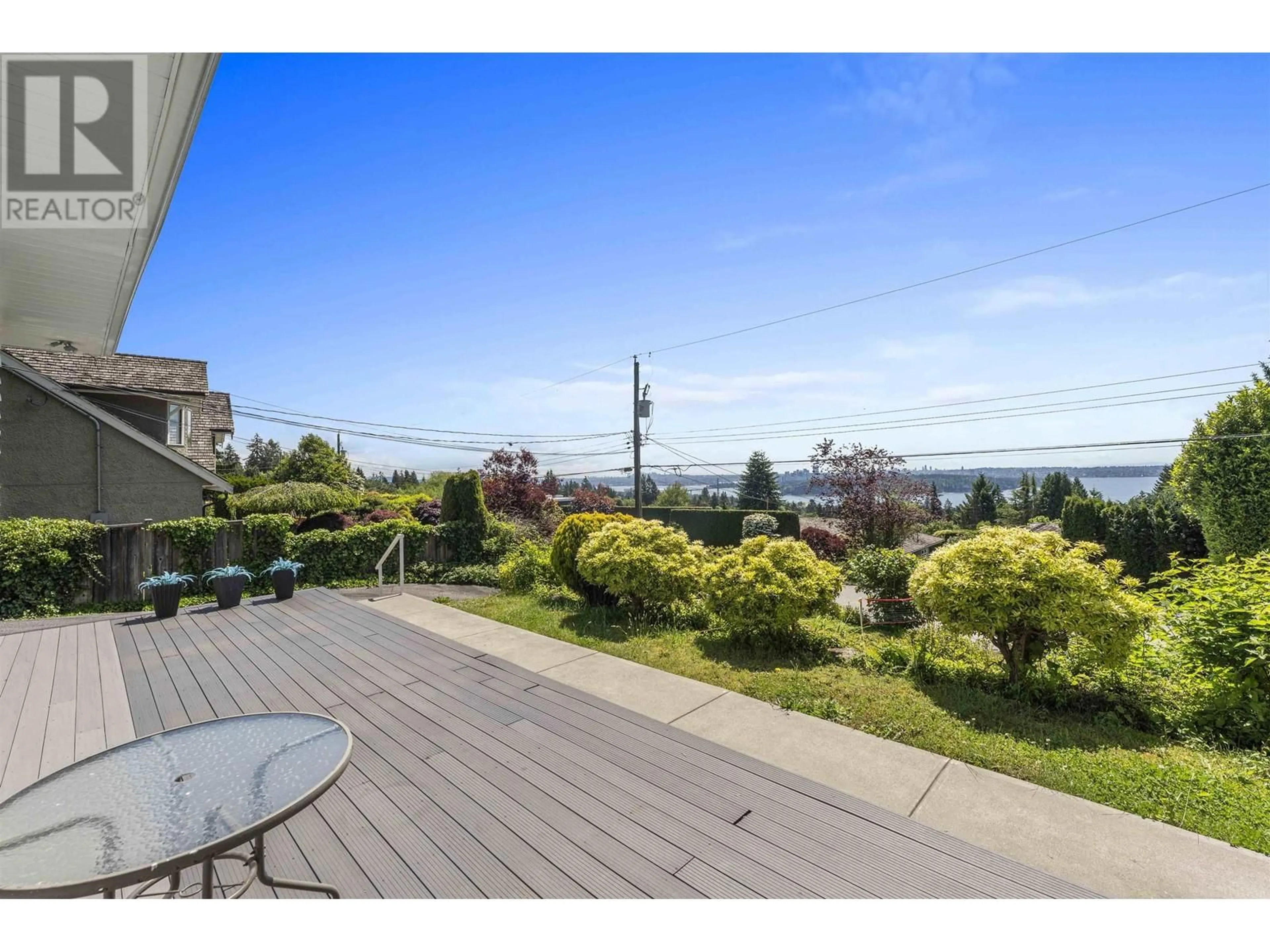 Patio, water/lake/river/ocean view for 1895 ROSEBERY AVENUE, West Vancouver British Columbia V7V2Z5