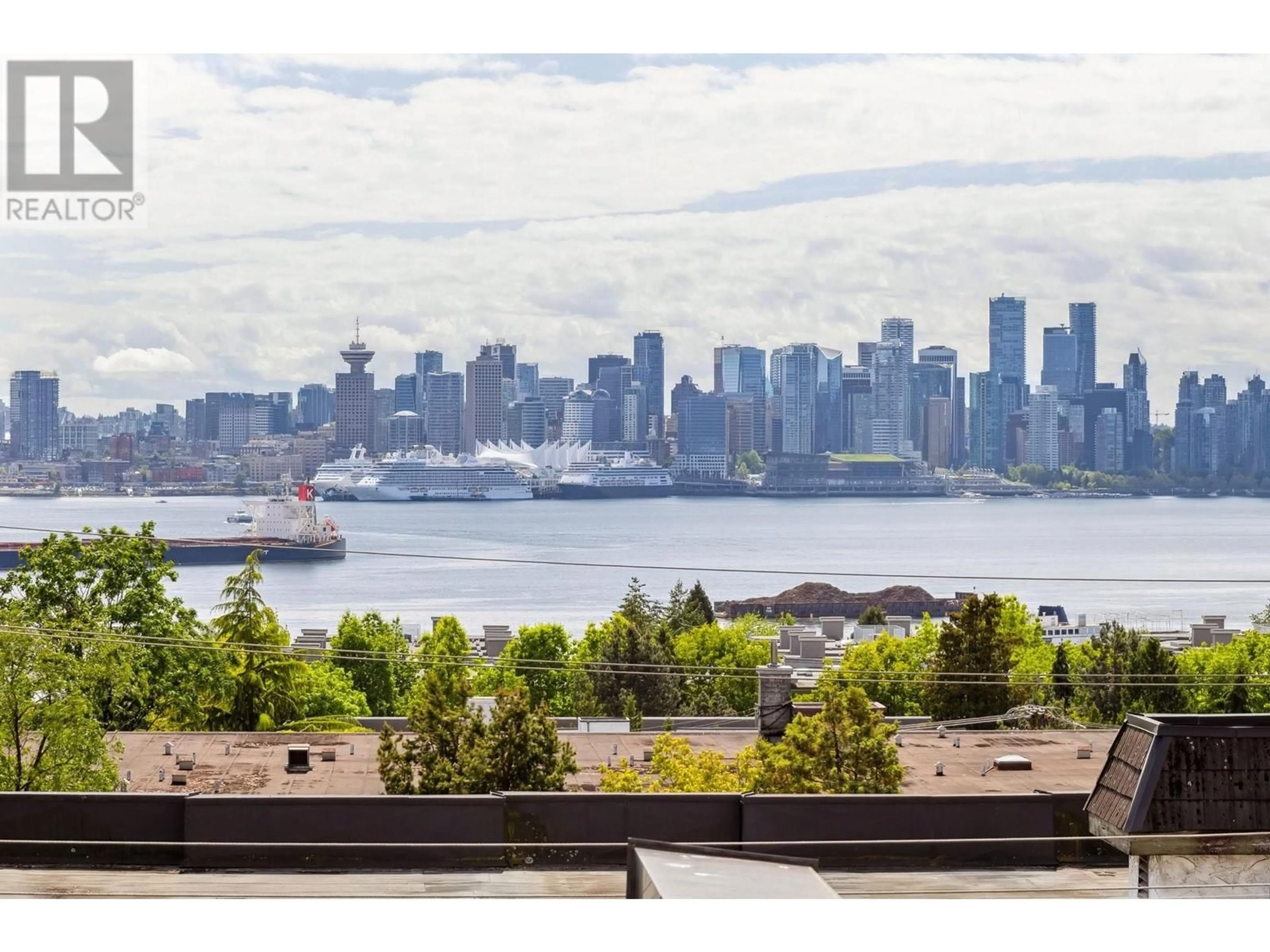 Unknown for 315 - 251 4TH STREET, North Vancouver British Columbia V7M1H8