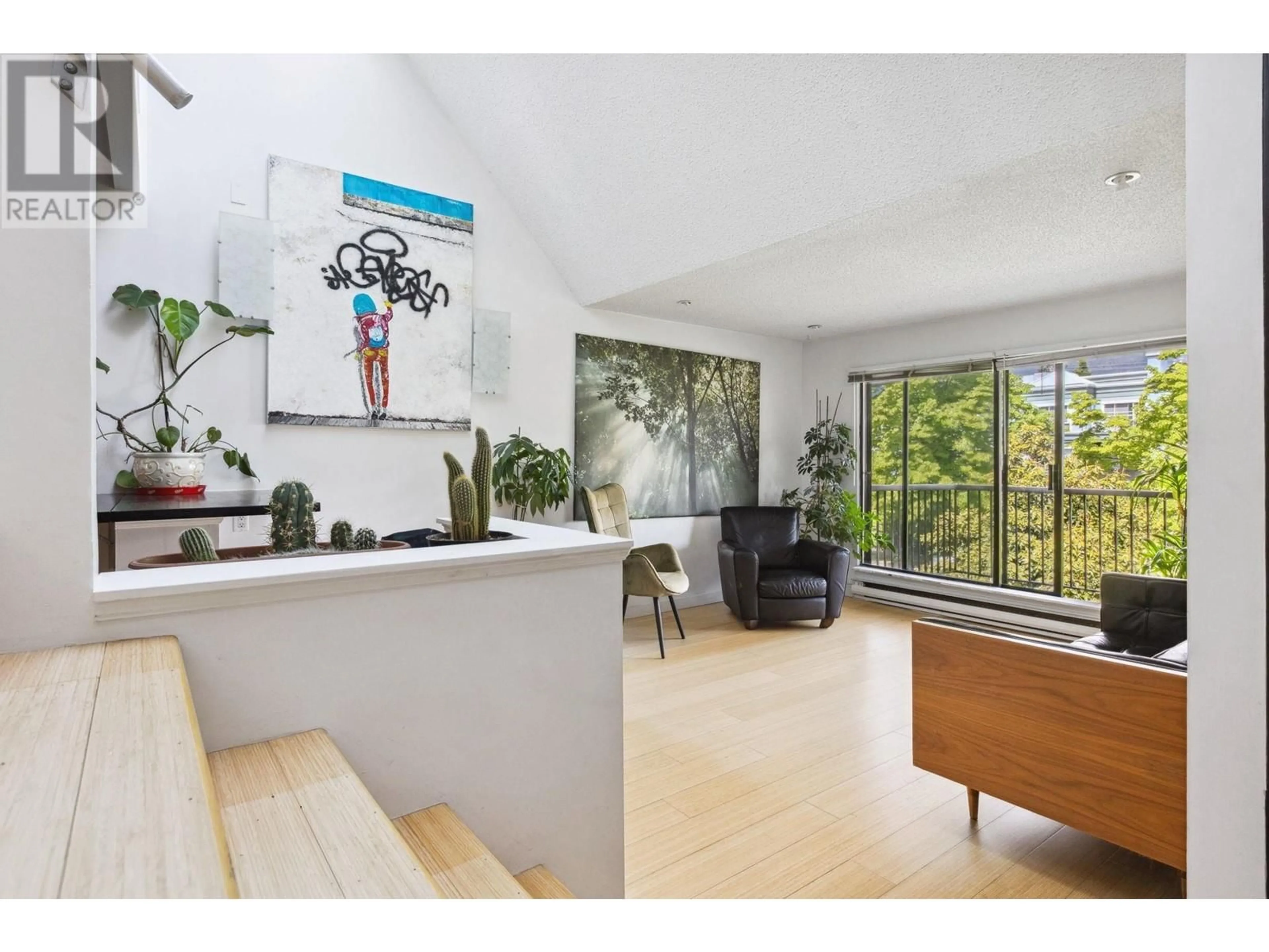 Unknown for 315 - 251 4TH STREET, North Vancouver British Columbia V7M1H8