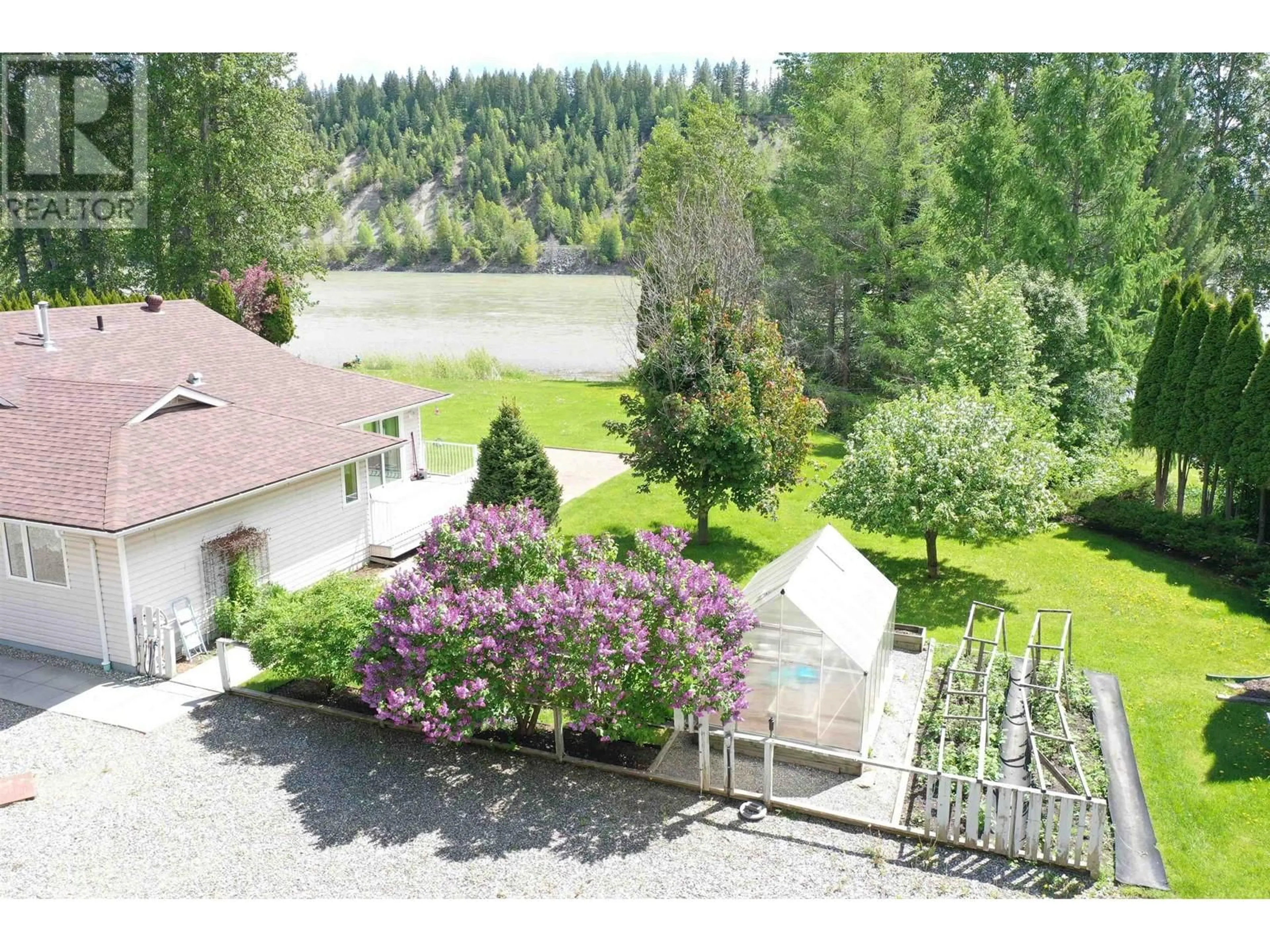 A pic from outside/outdoor area/front of a property/back of a property/a pic from drone, water/lake/river/ocean view for 620 ANTLER ROAD, Quesnel British Columbia V2J6N8