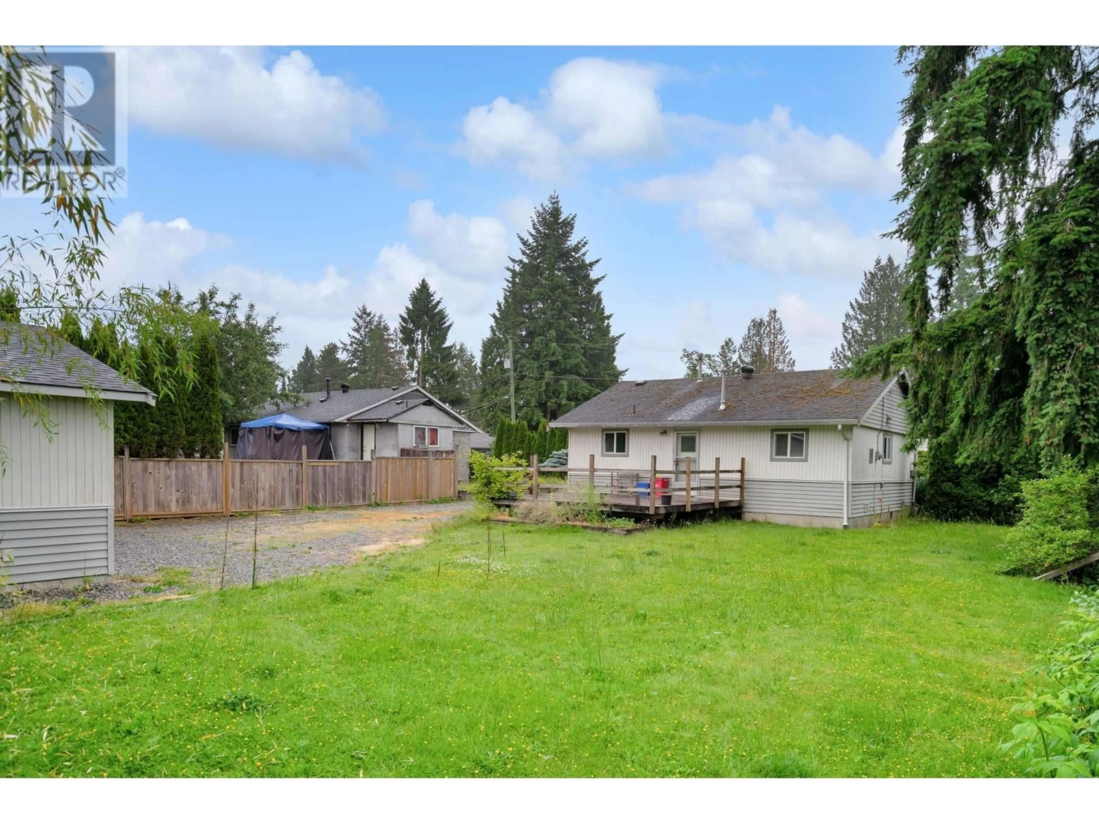 A pic from outside/outdoor area/front of a property/back of a property/a pic from drone, street for 11619 ADAIR STREET, Maple Ridge British Columbia V2X6R8