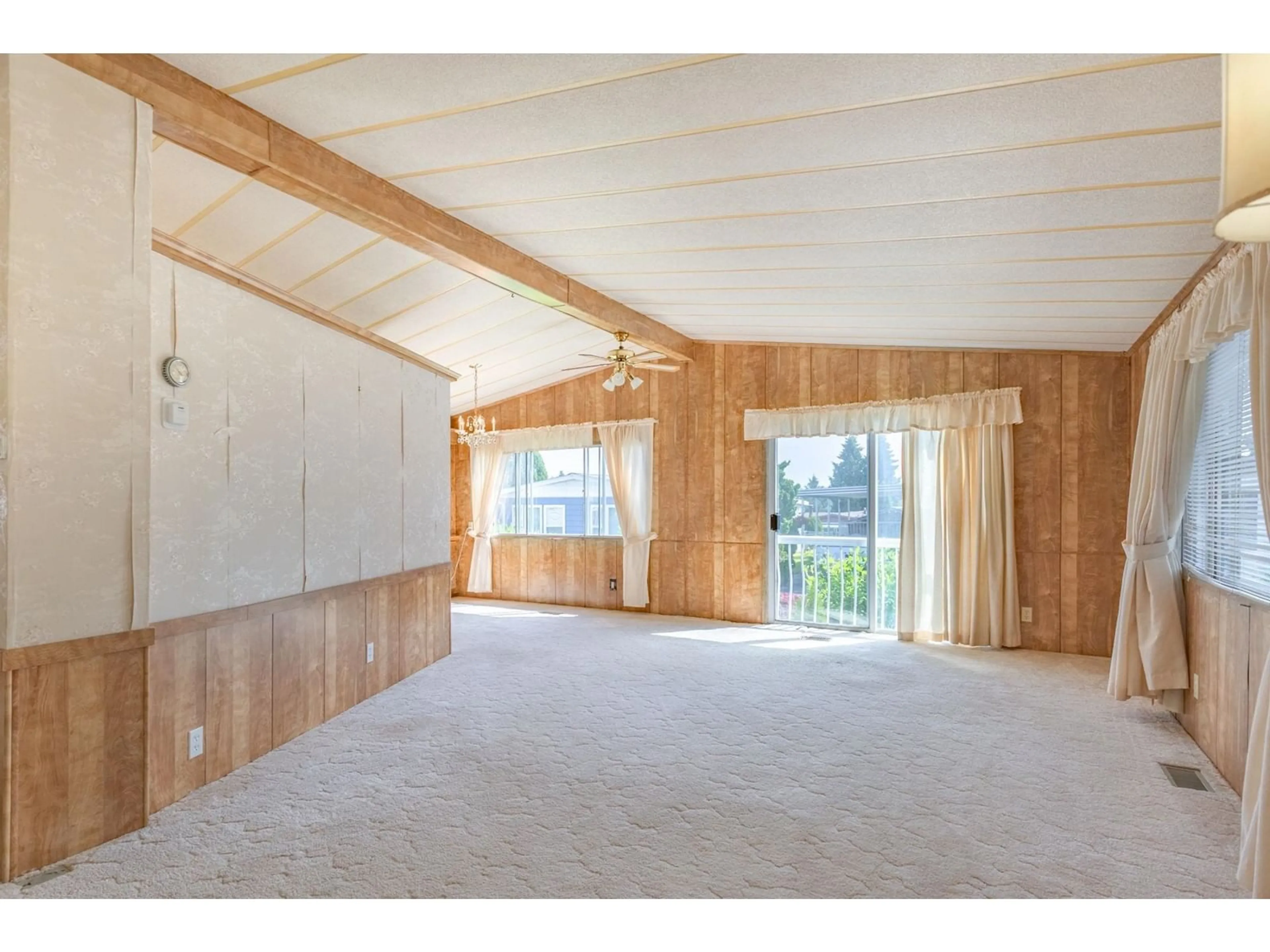 Unknown for 124 - 8234 134, Surrey British Columbia V3W4V1