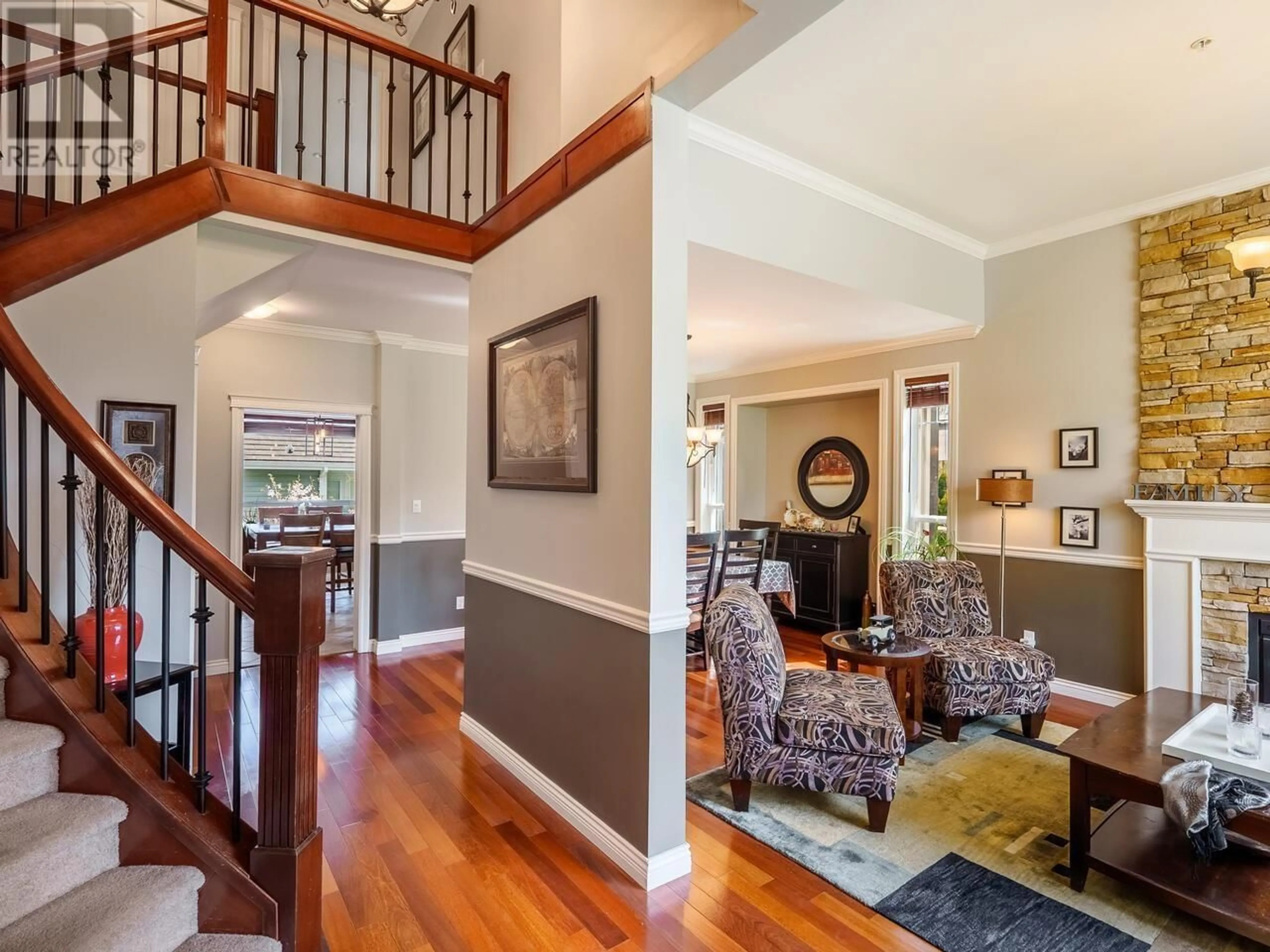 Indoor entryway for 726 VICTORIA DRIVE, Port Coquitlam British Columbia V3B2T8