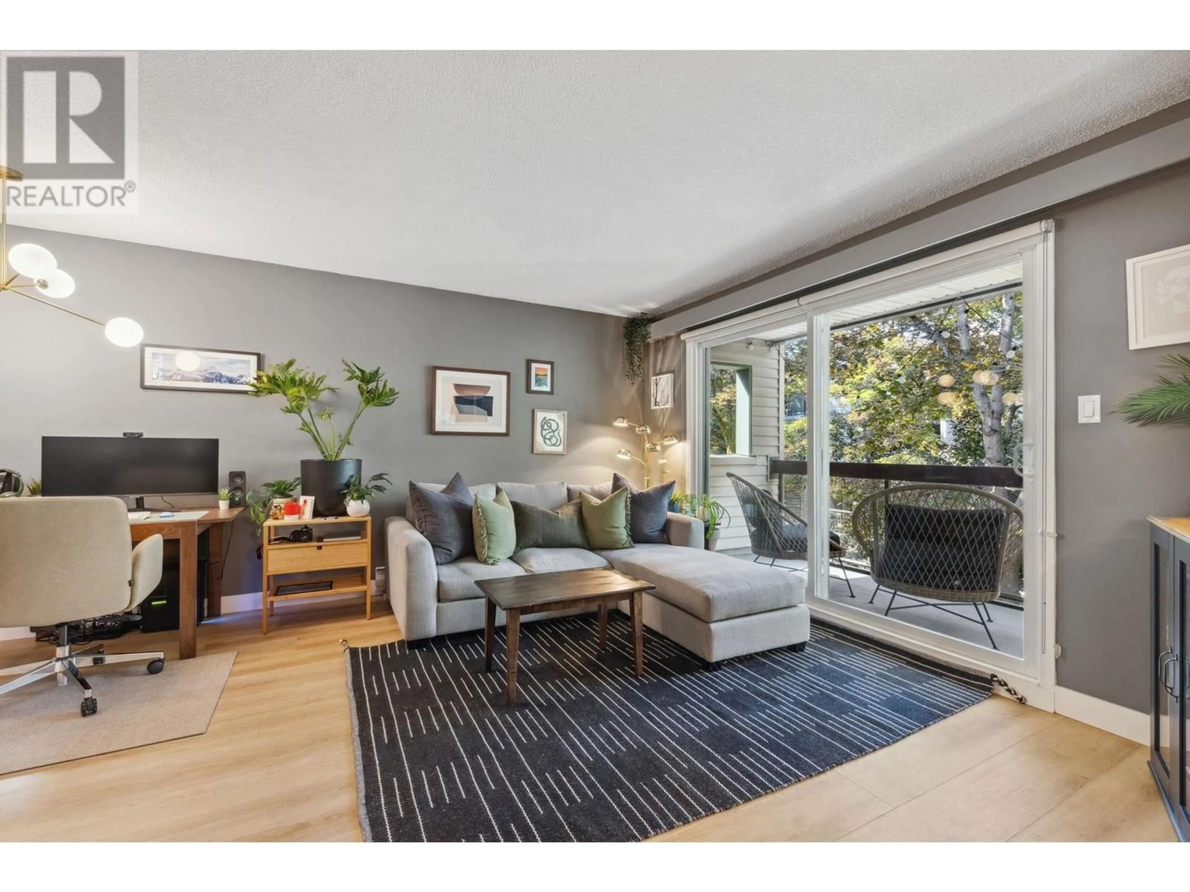 Living room with furniture, unknown for 204 - 1429 4TH AVENUE, Vancouver British Columbia V5N1J6