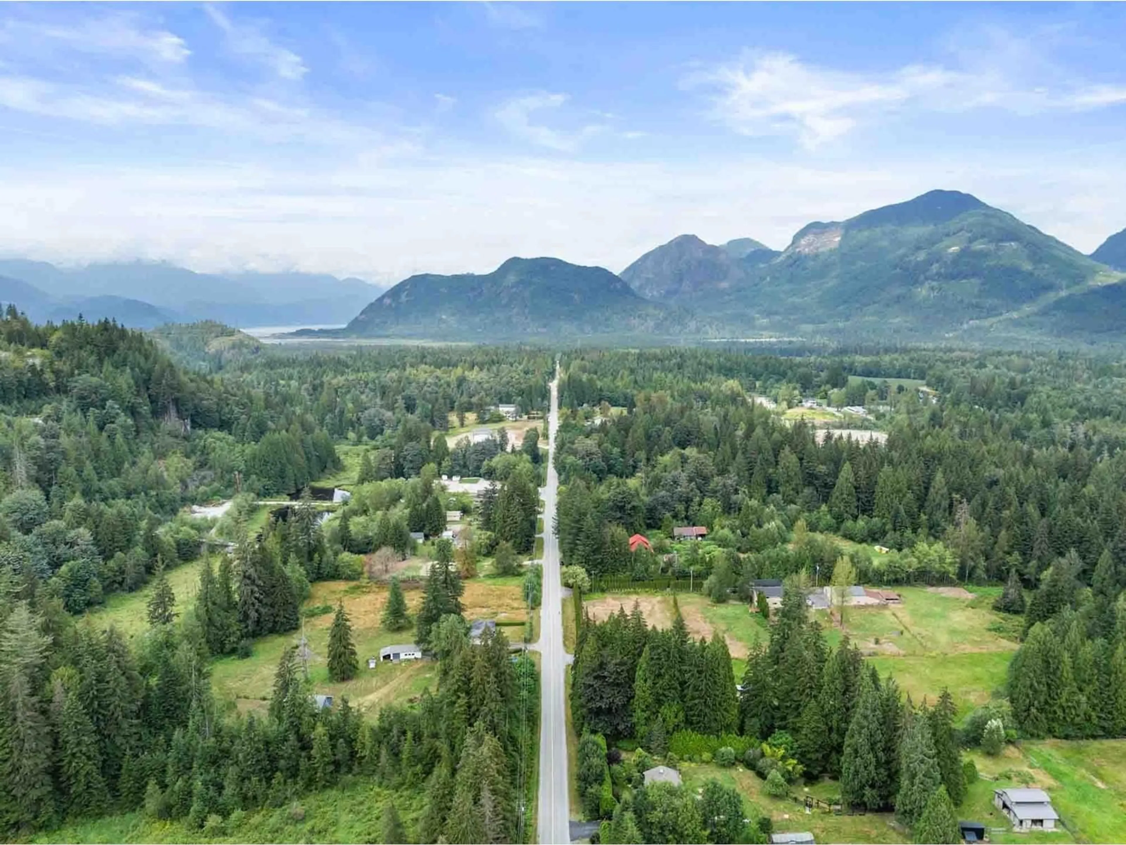 A pic from outside/outdoor area/front of a property/back of a property/a pic from drone, mountain view for 13229 STAVE LAKE, Mission British Columbia V2V0A7