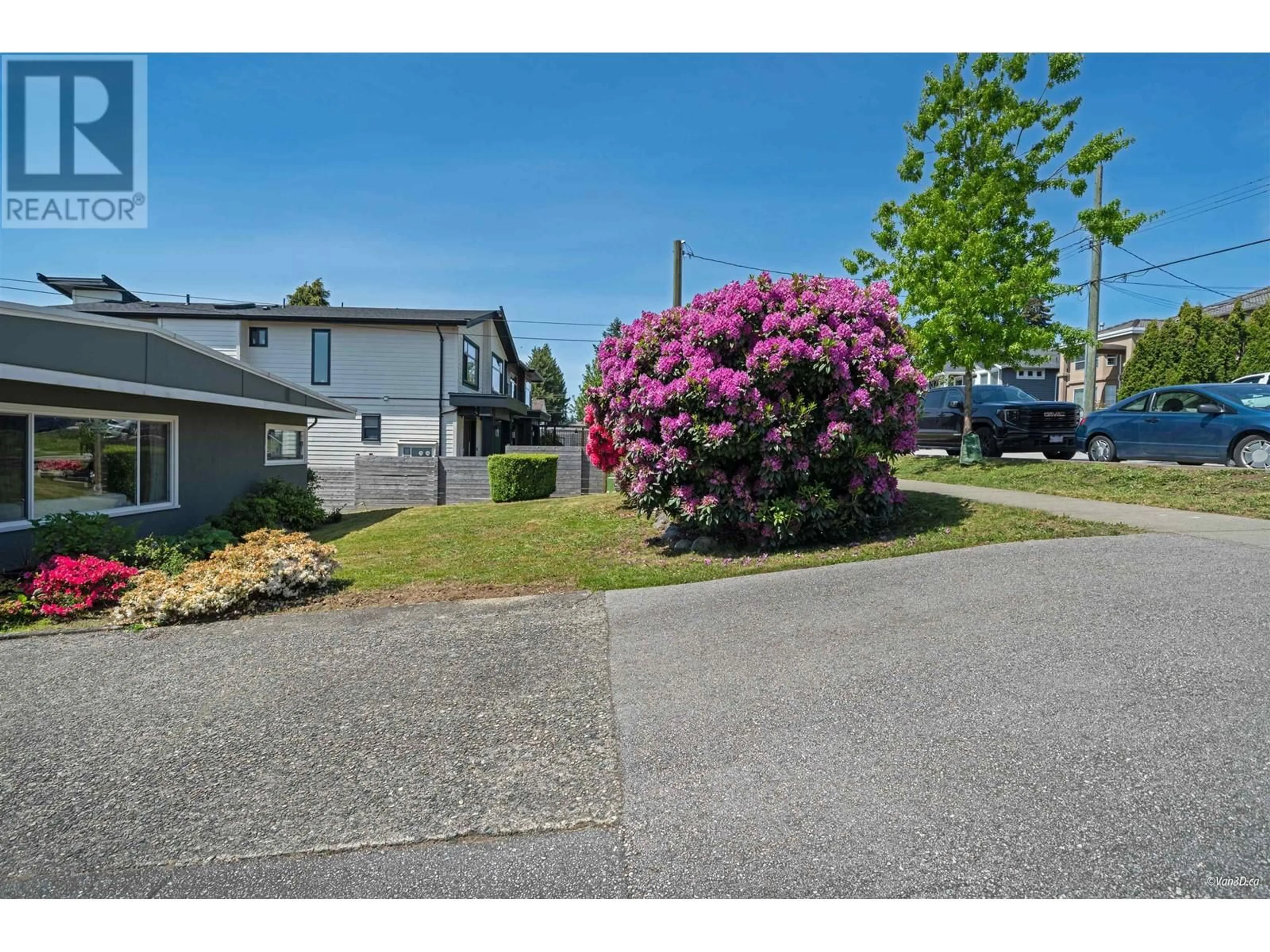 Unknown for 916 STEWART AVENUE, Coquitlam British Columbia V3K2N6