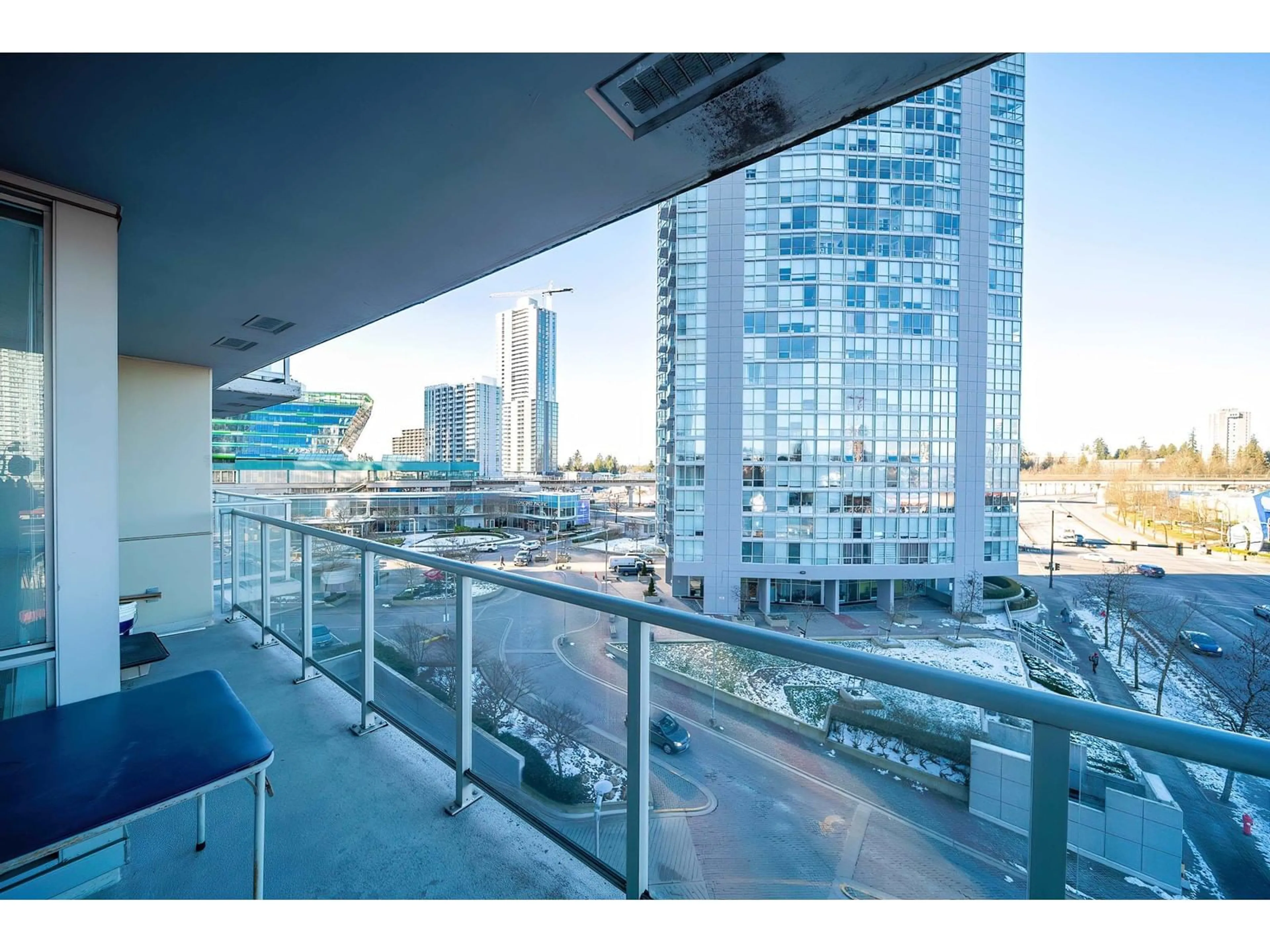 Balcony in the apartment, city buildings view from balcony for 504 - 13688 100, Surrey British Columbia V3T0G5