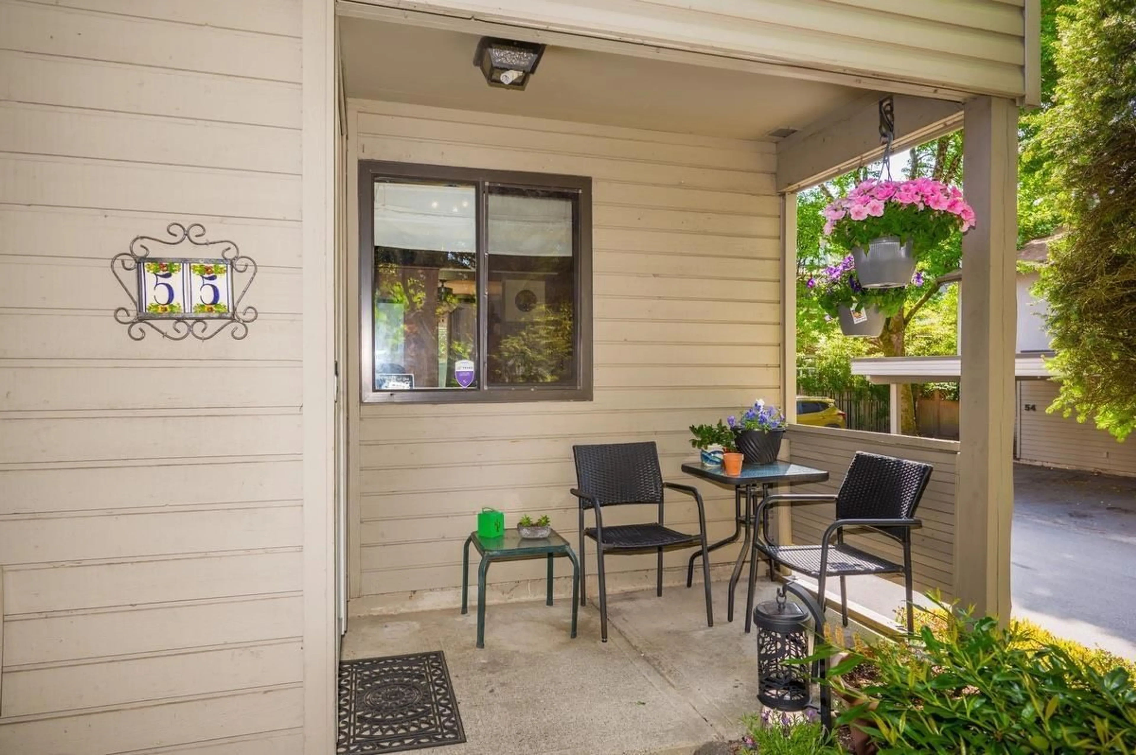 Patio, street for 55 - 9955 140, Surrey British Columbia V3T4M4