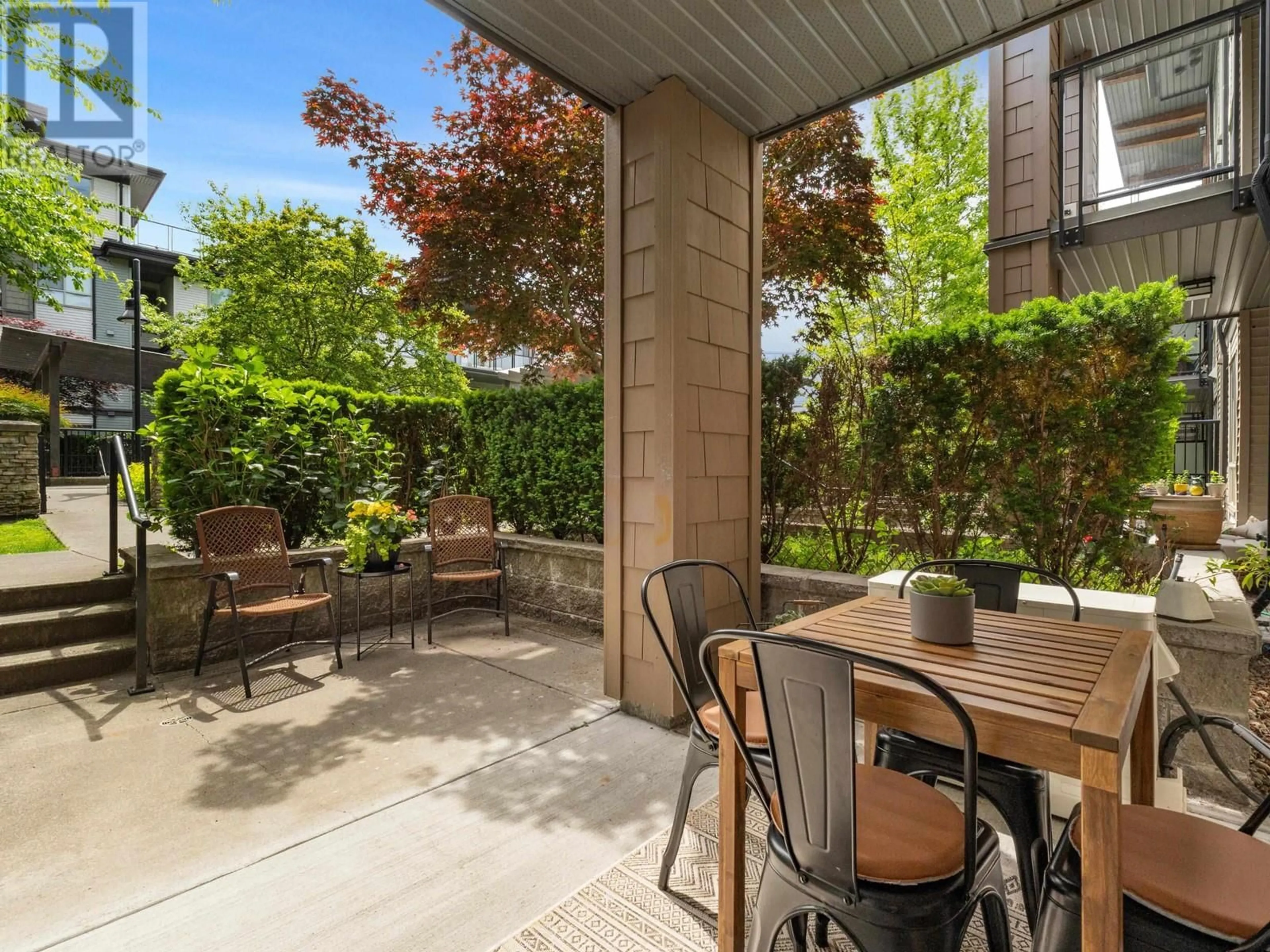 Patio, street for 208 - 7428 BYRNEPARK WALK, Burnaby British Columbia V3N0B4