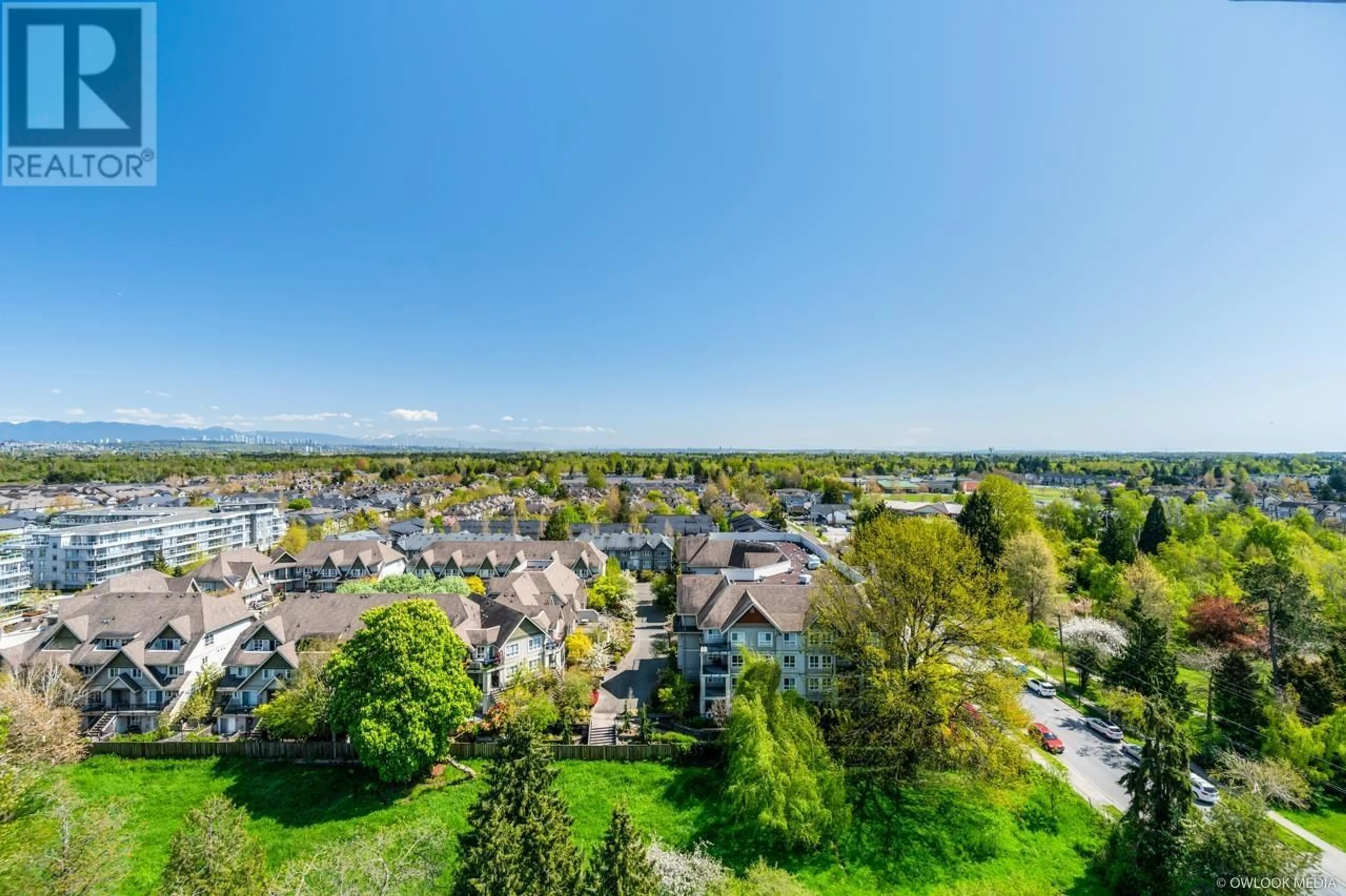 A pic from outside/outdoor area/front of a property/back of a property/a pic from drone, water/lake/river/ocean view for 1608 - 6333 KATSURA STREET, Richmond British Columbia V6Y4L9