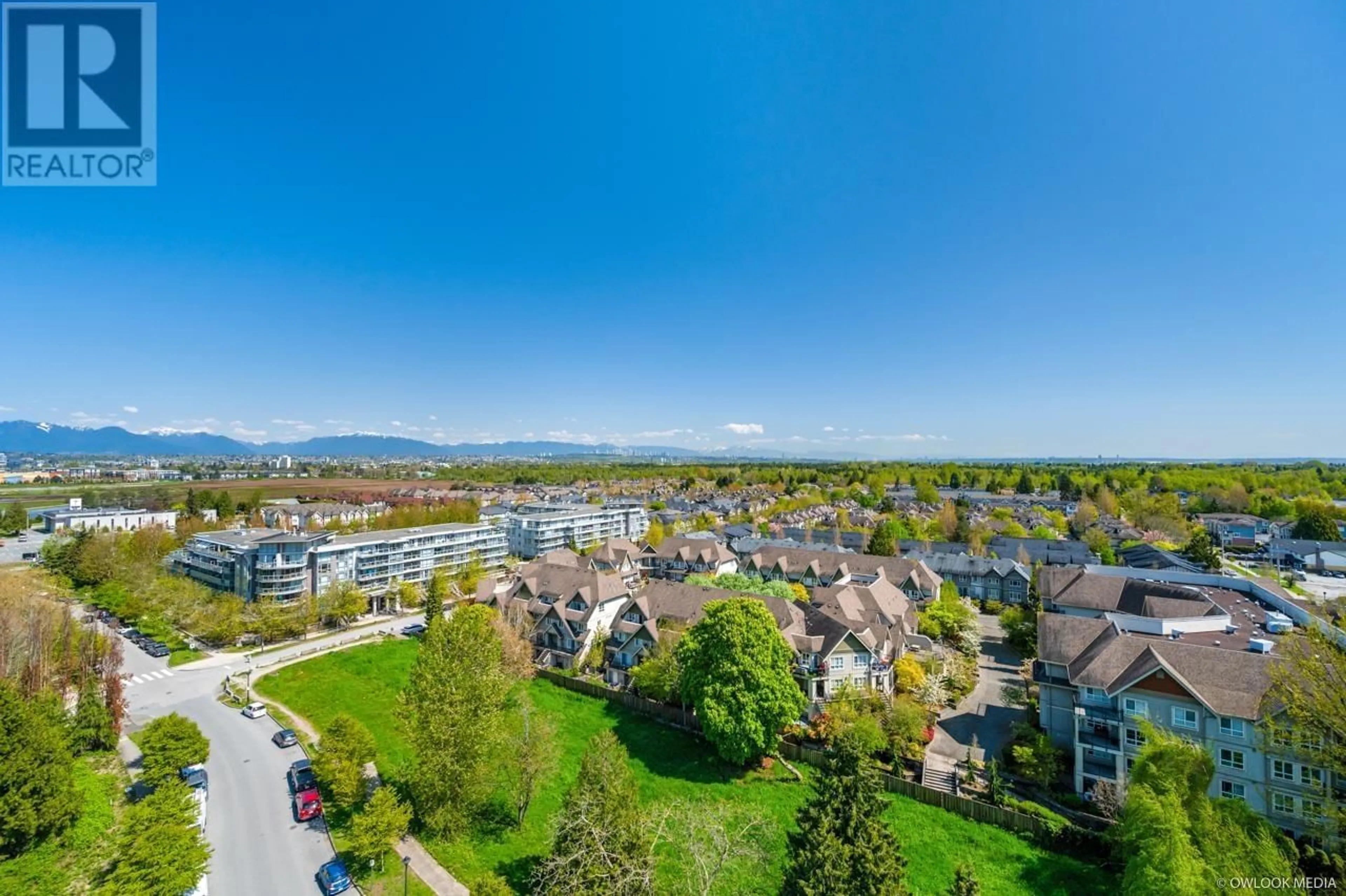 A pic from outside/outdoor area/front of a property/back of a property/a pic from drone, mountain view for 1608 - 6333 KATSURA STREET, Richmond British Columbia V6Y4L9