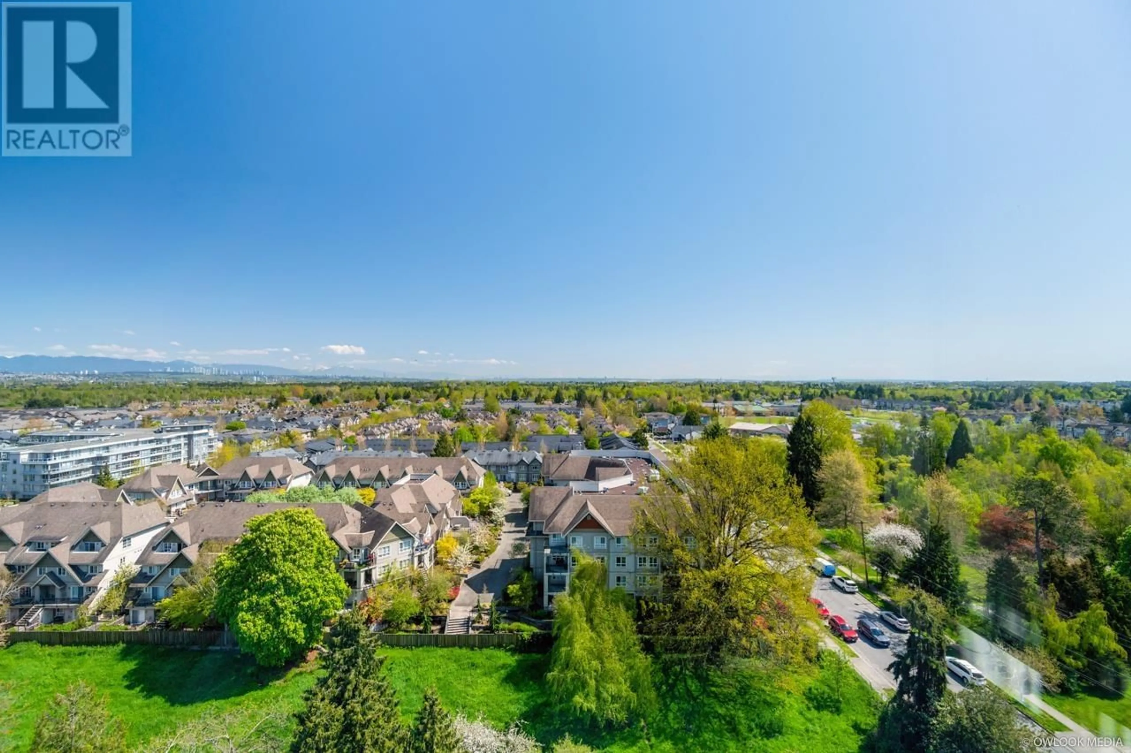 A pic from outside/outdoor area/front of a property/back of a property/a pic from drone, unknown for 1608 - 6333 KATSURA STREET, Richmond British Columbia V6Y4L9