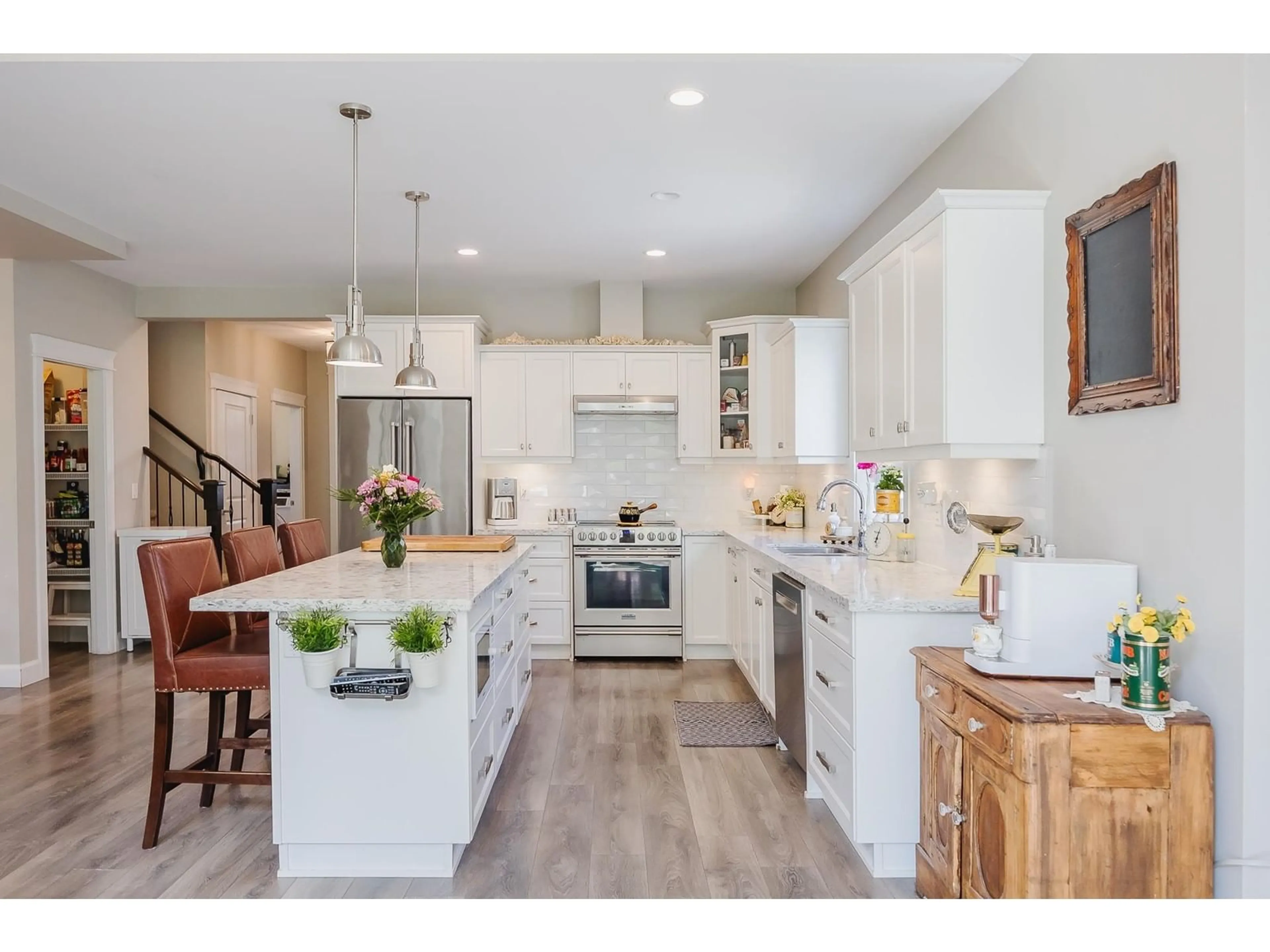 Open concept kitchen, unknown for 10 - 1911 WOODSIDE BOULEVARD, Agassiz British Columbia V0M1A1