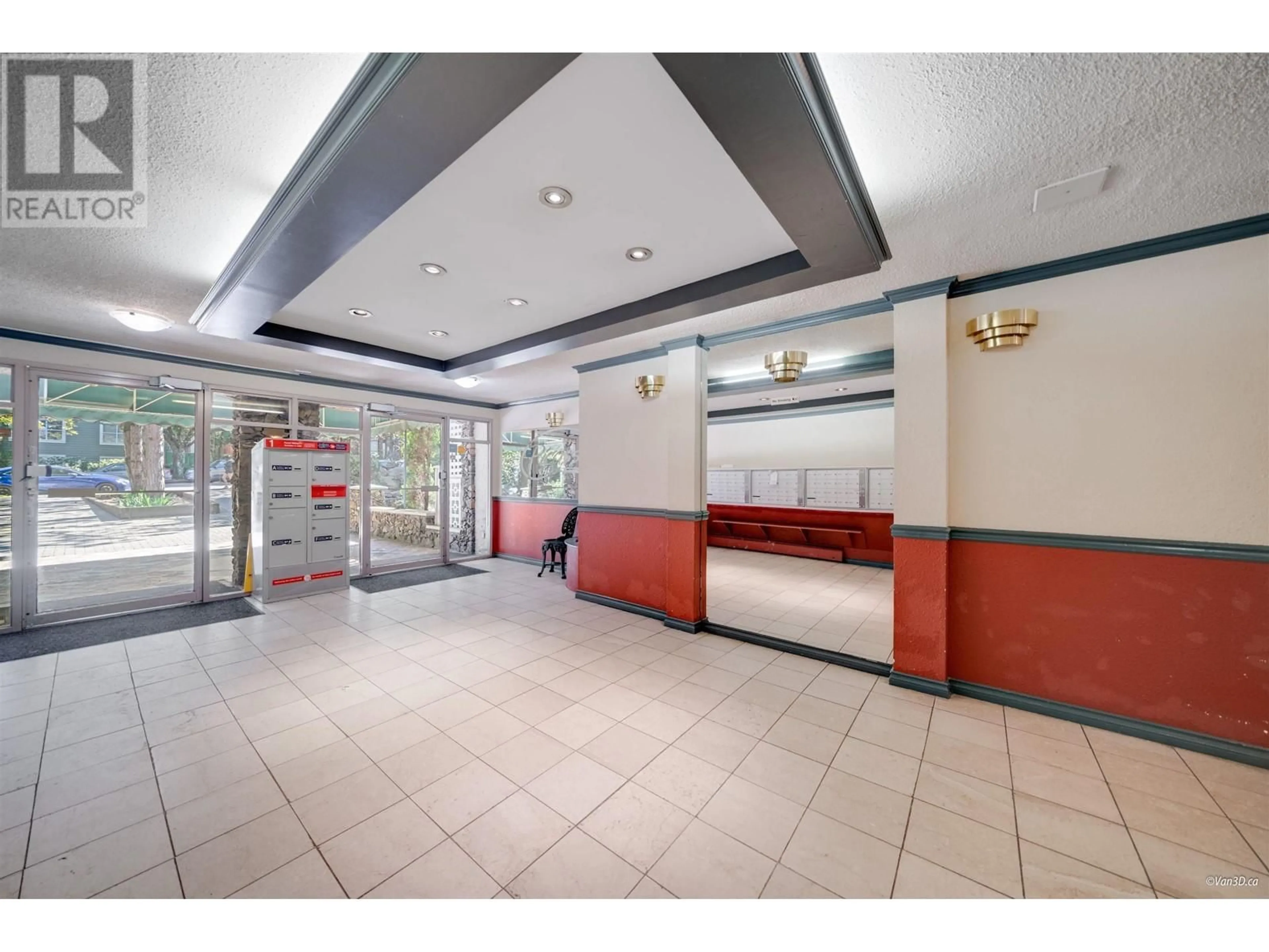 Lobby for 102 - 711 6TH AVENUE, Vancouver British Columbia V5T1L7
