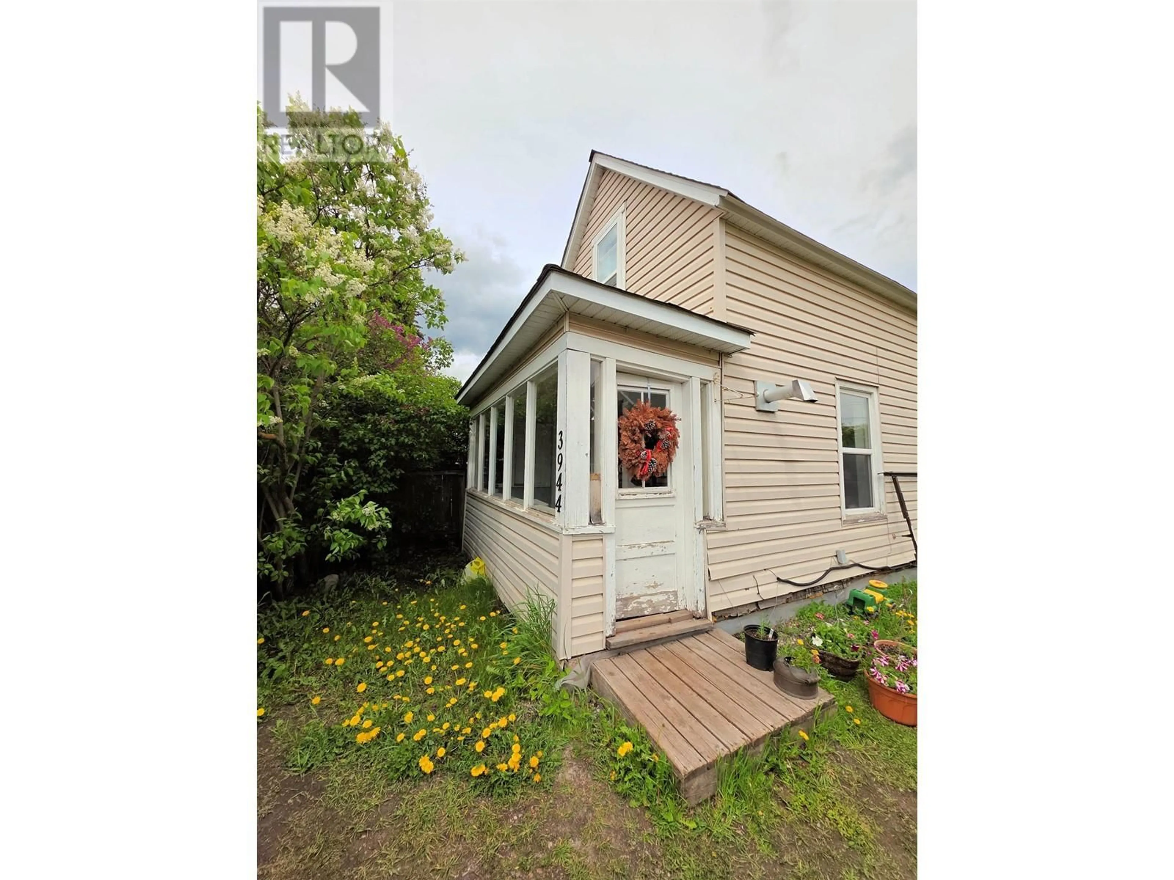 Shed for 3944 FIRST AVENUE, Smithers British Columbia V0J2N0
