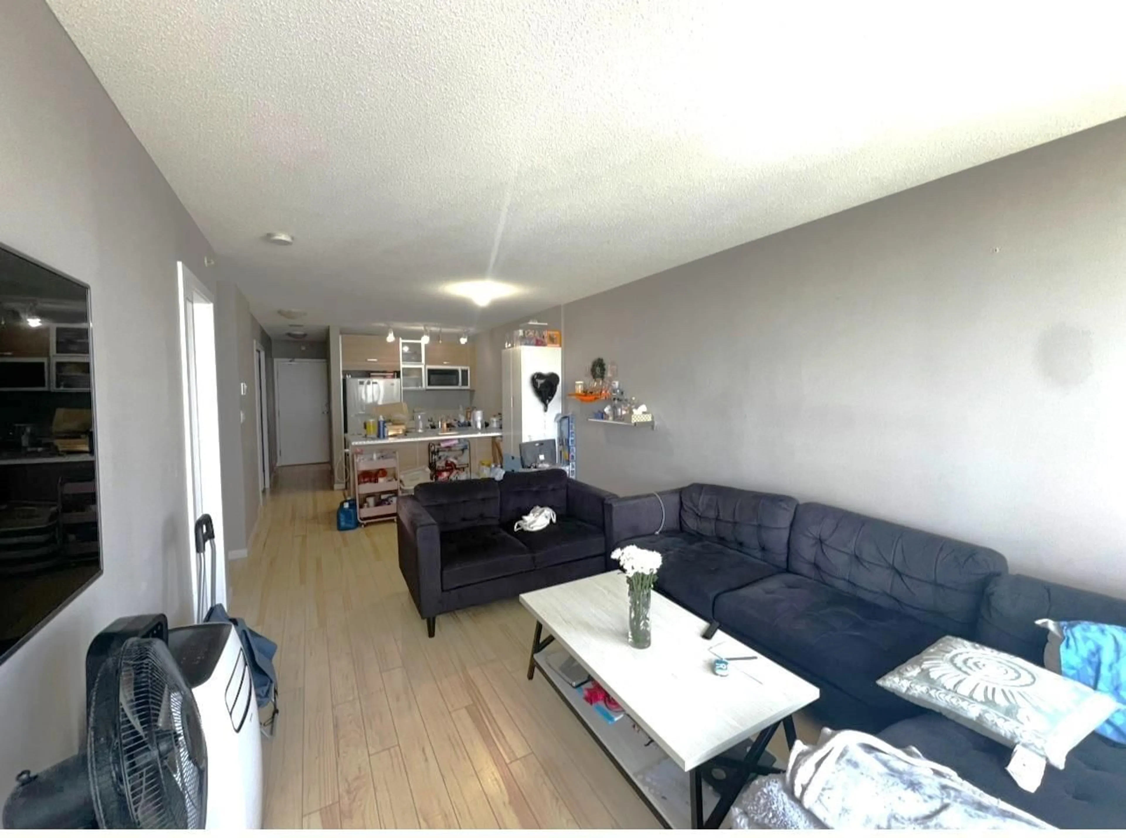 A pic of a room for 1503 - 13688 100, Surrey British Columbia V3T0G5