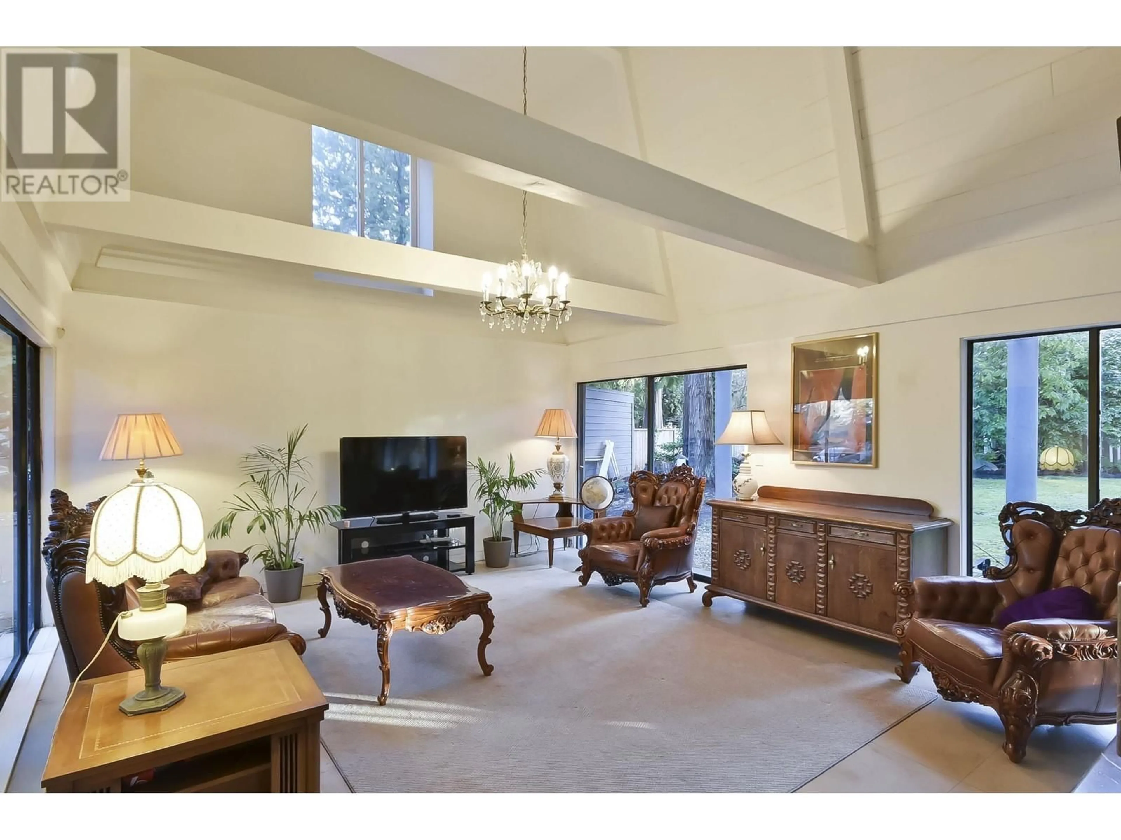 Living room with furniture, unknown for 4943 CLIFF DRIVE, Delta British Columbia V4M2C2