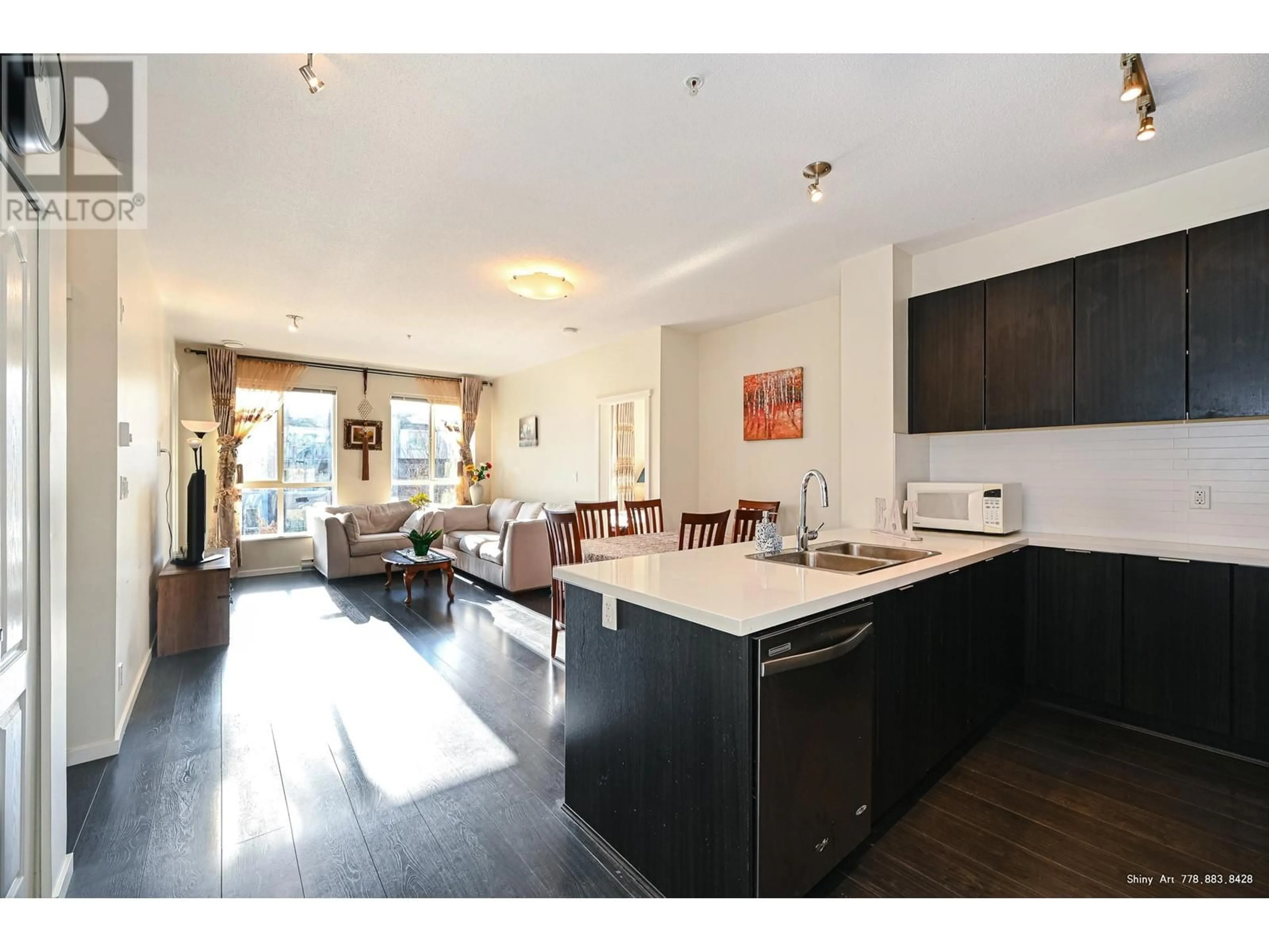Open concept kitchen, unknown for 301 - 3107 WINDSOR GATE, Coquitlam British Columbia V3B0L1