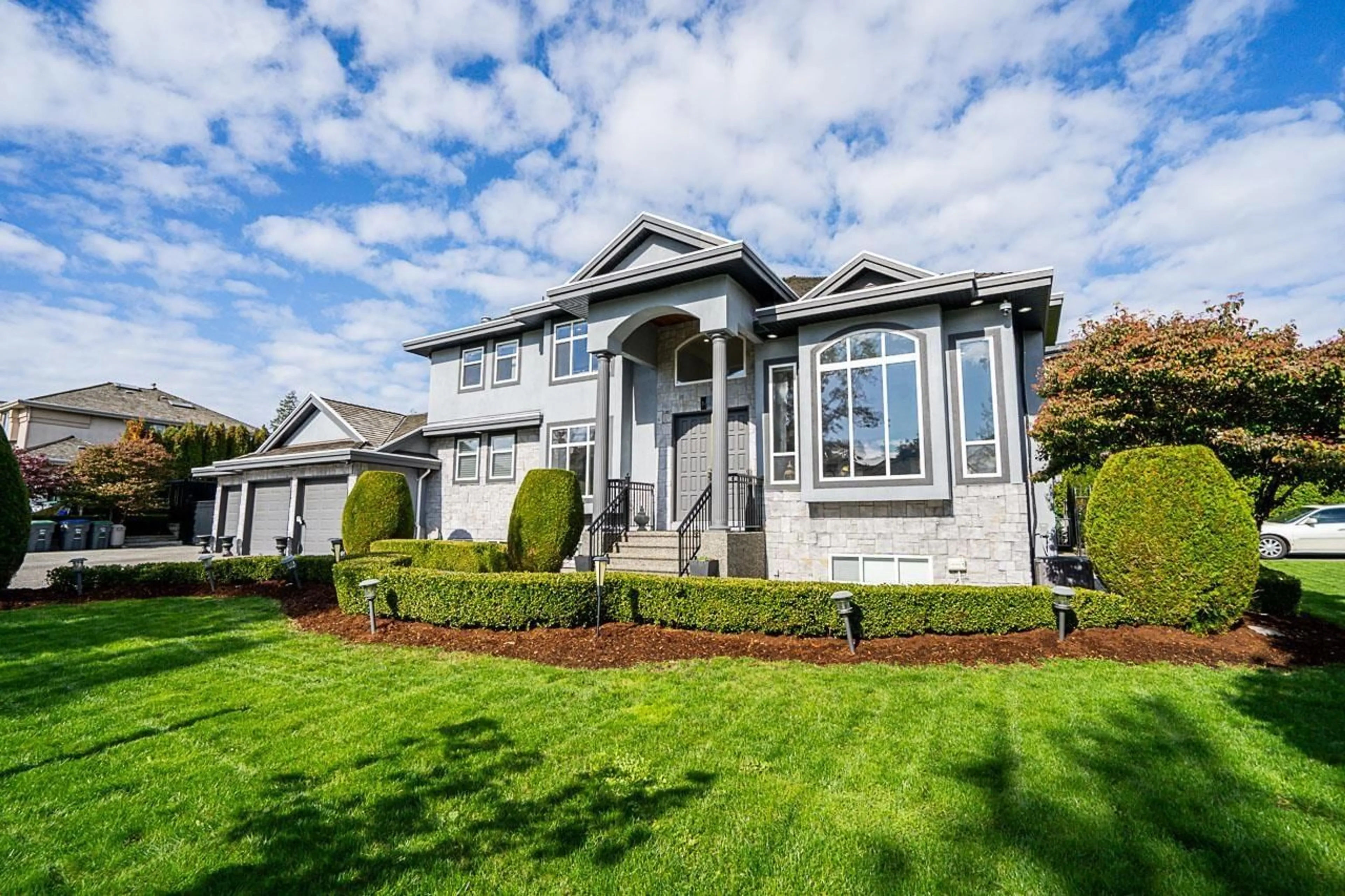 Home with vinyl exterior material, unknown for 14491 57, Surrey British Columbia V3S8E2