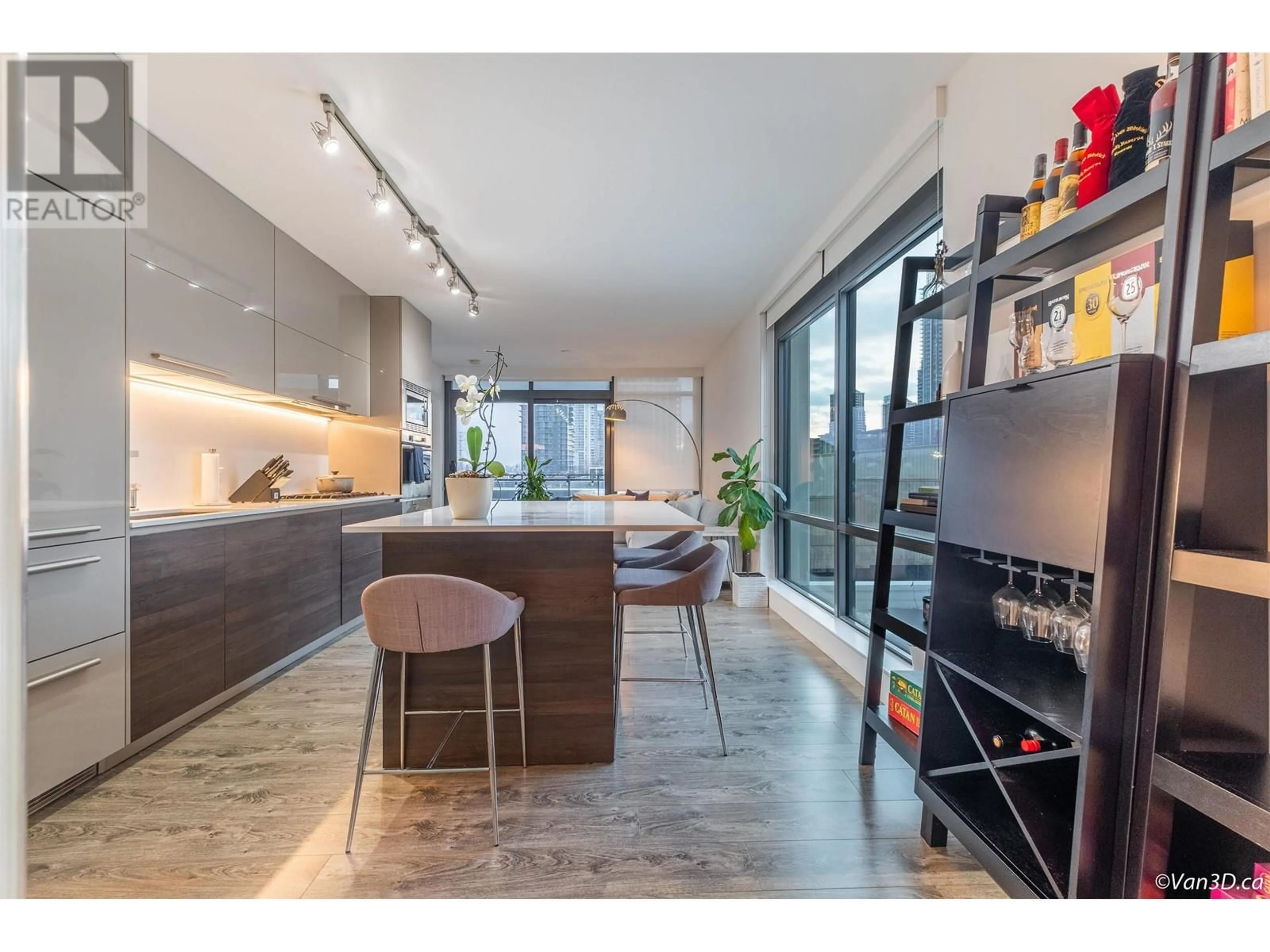 Open concept kitchen, unknown for 508 - 2378 ALPHA AVENUE, Burnaby British Columbia V5C0K2