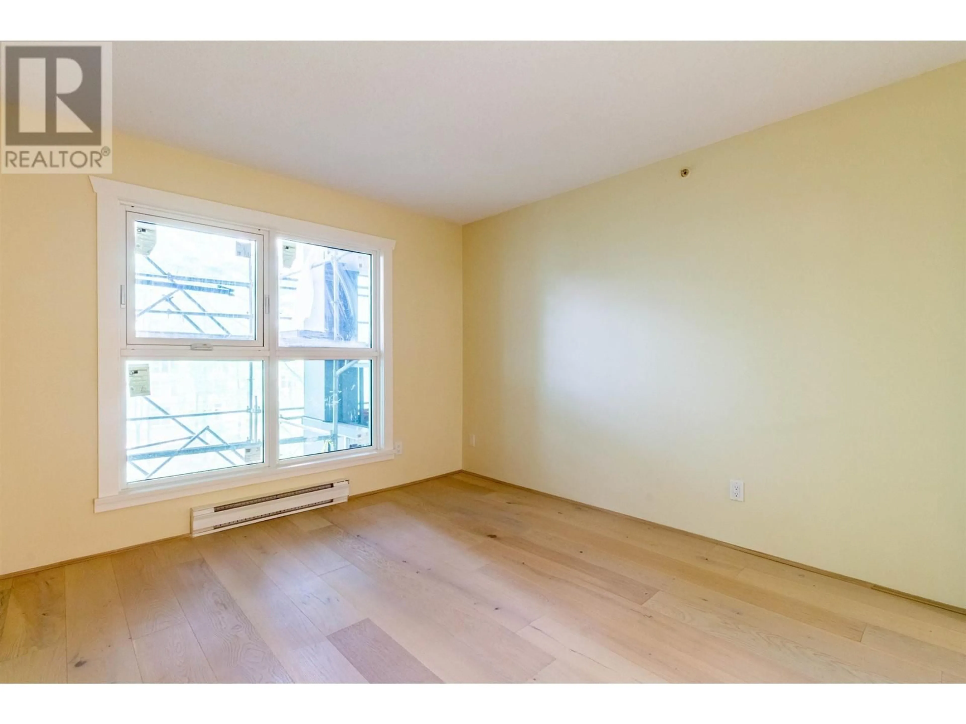 A pic of a room for 504 - 2528 BROADWAY, Vancouver British Columbia V5M4V2