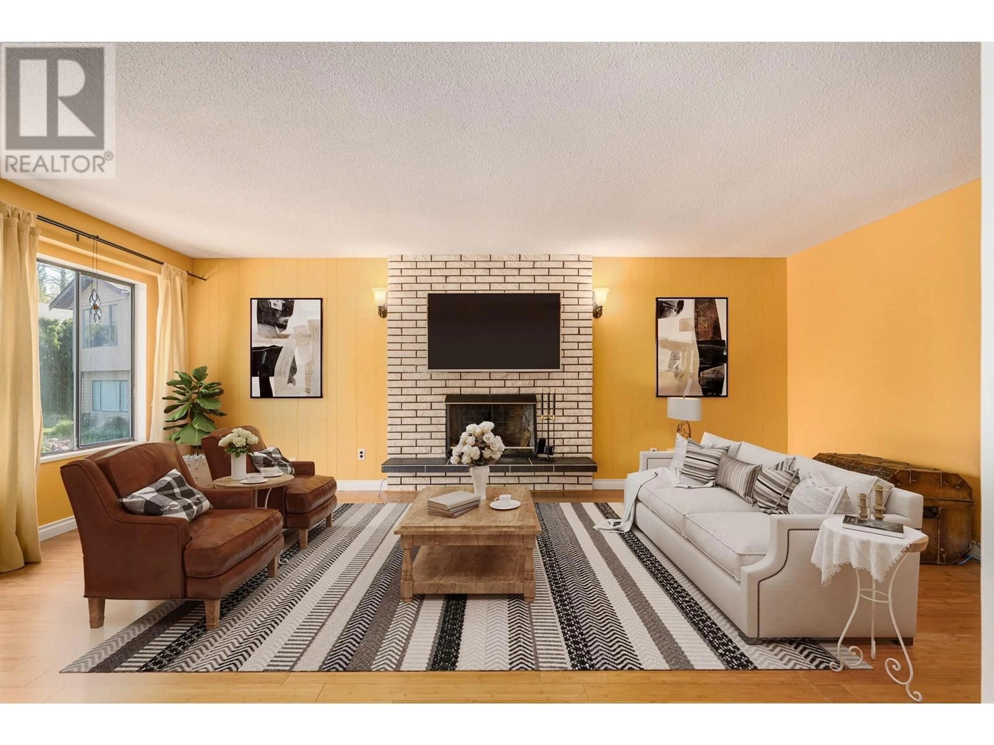 Living room with furniture, unknown for 9 TUXEDO PLACE, Port Moody British Columbia V3H3W5