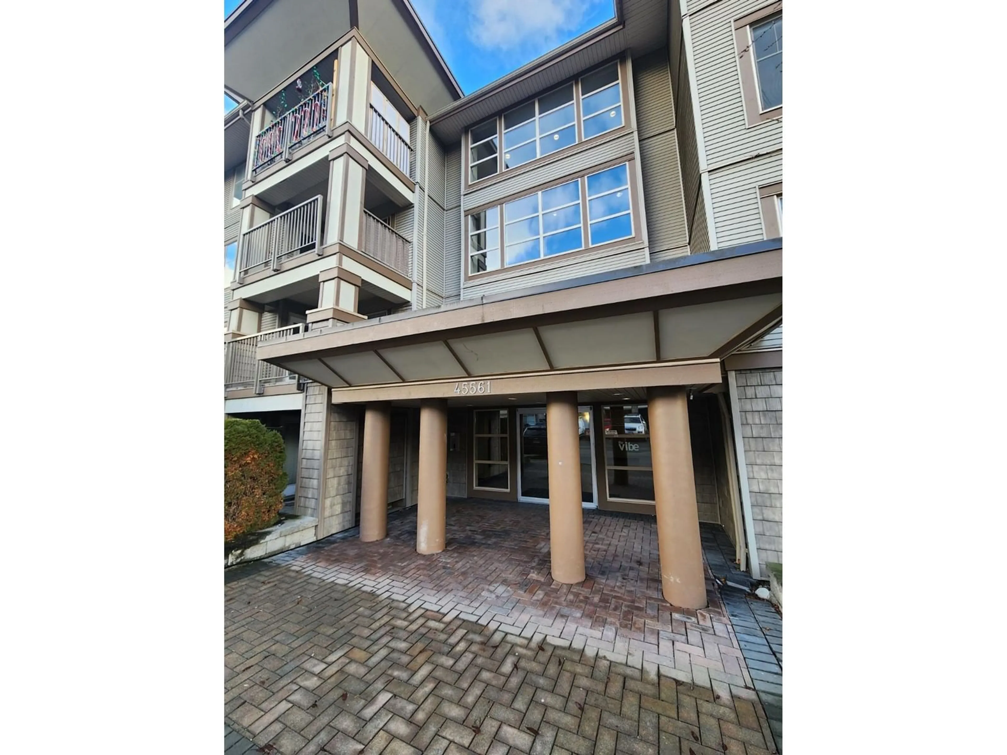 Unknown for 301 - 45561 YALE ROAD, Chilliwack British Columbia V2P0A8
