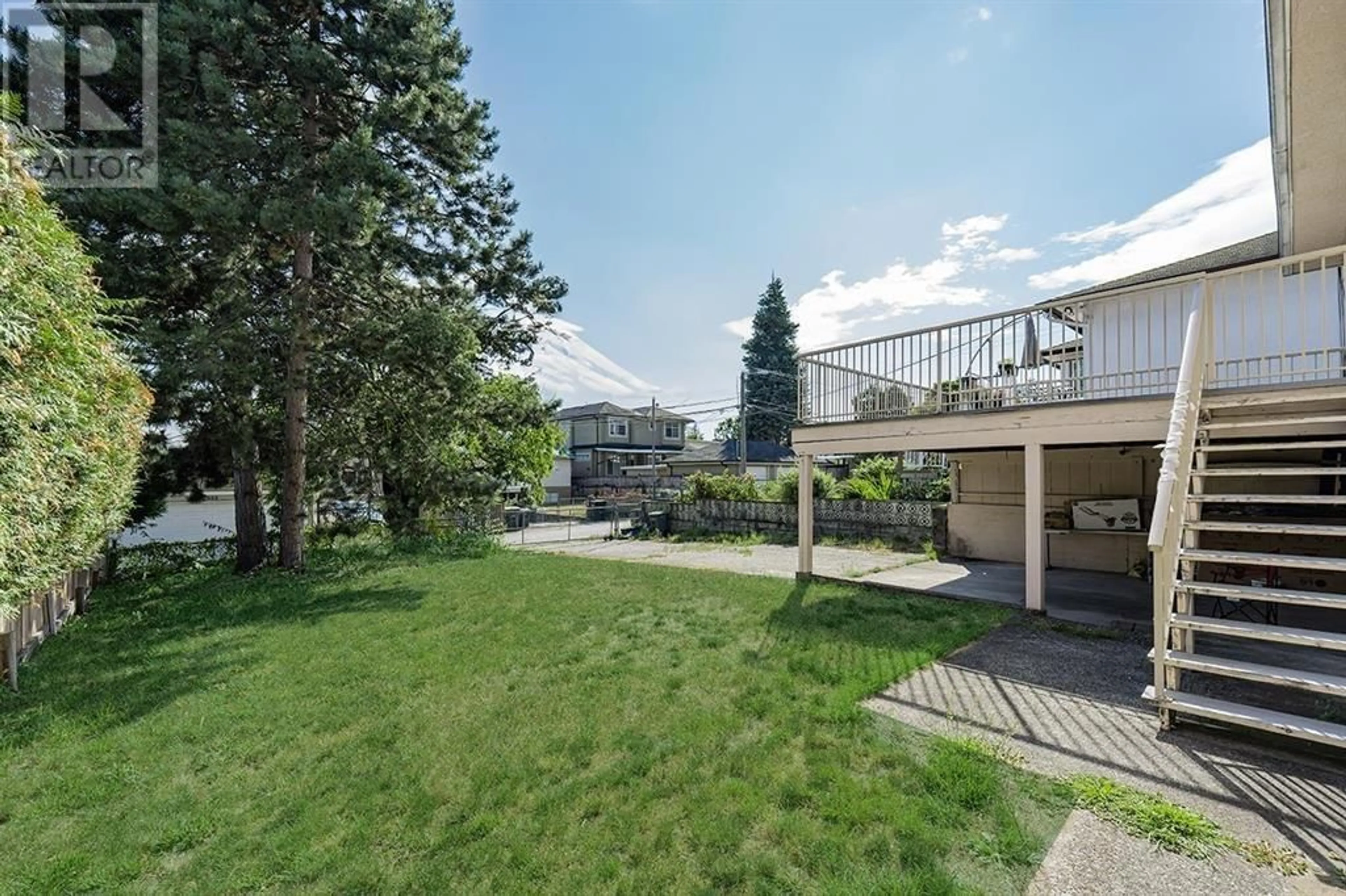 Patio, unknown for 564 64TH STREET, Vancouver British Columbia V6P2K9