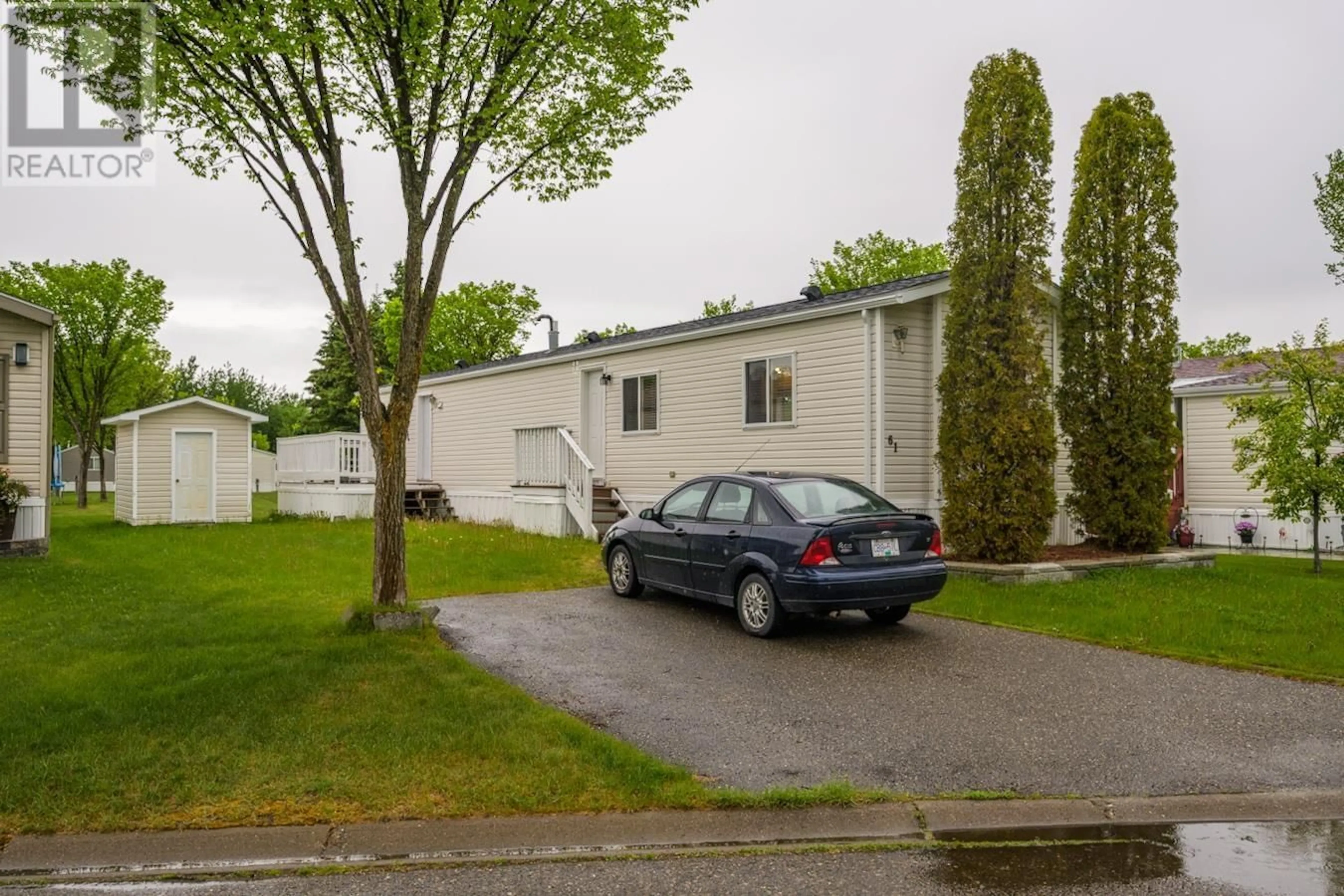 Home with vinyl exterior material, street for 61 - 7100 ALDEEN ROAD, Prince George British Columbia V2N5R5
