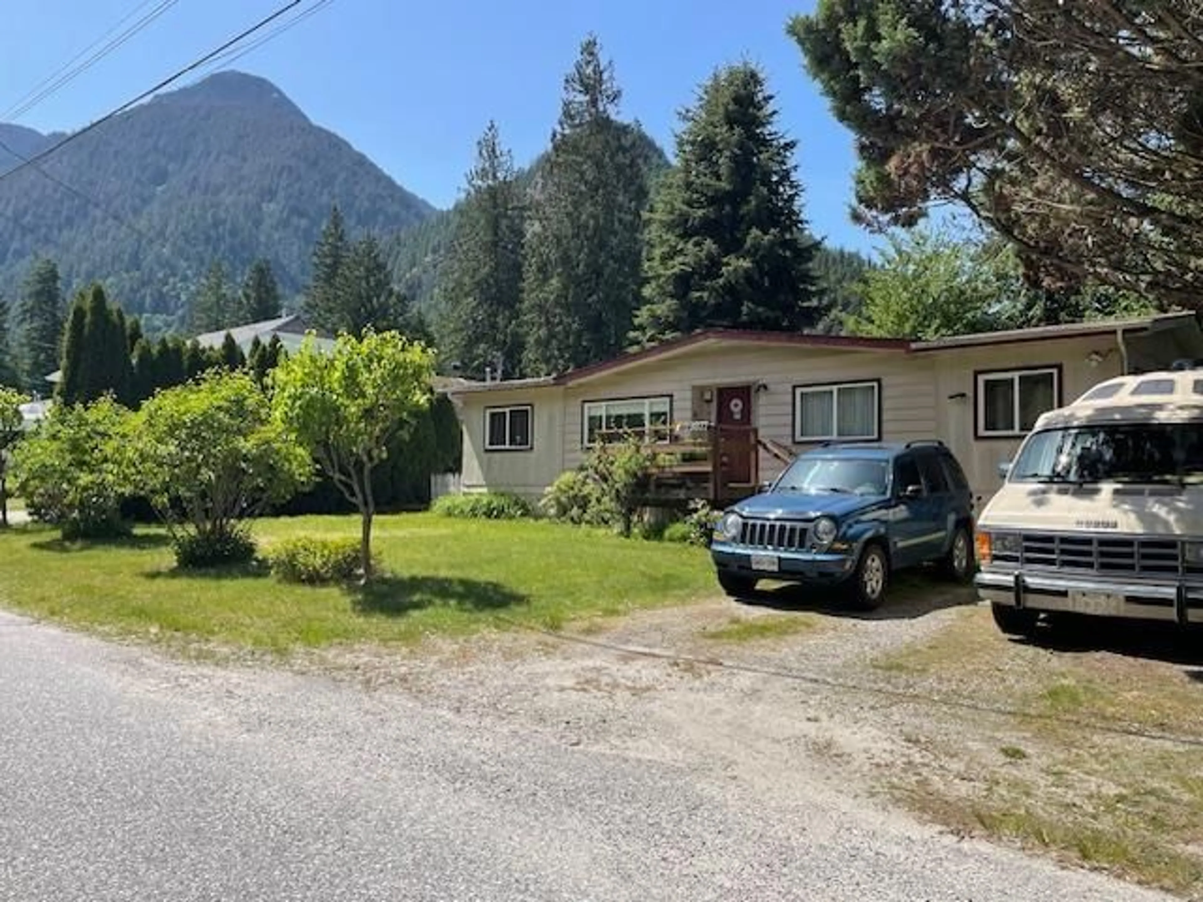 A pic from outside/outdoor area/front of a property/back of a property/a pic from drone, mountain view for 19877 MARIE STREET, Hope British Columbia V0X1L2