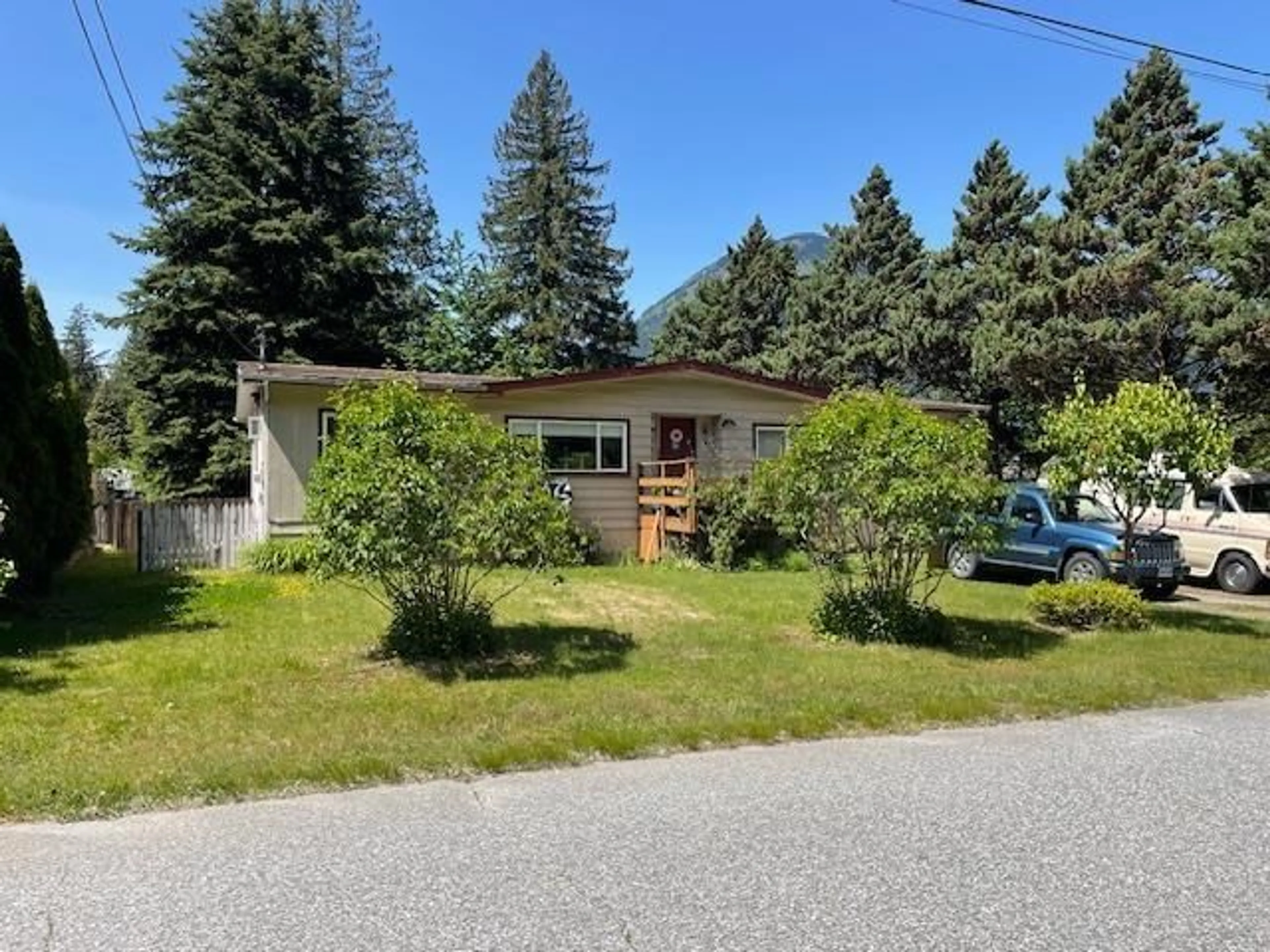 Unknown for 19877 MARIE STREET, Hope British Columbia V0X1L2