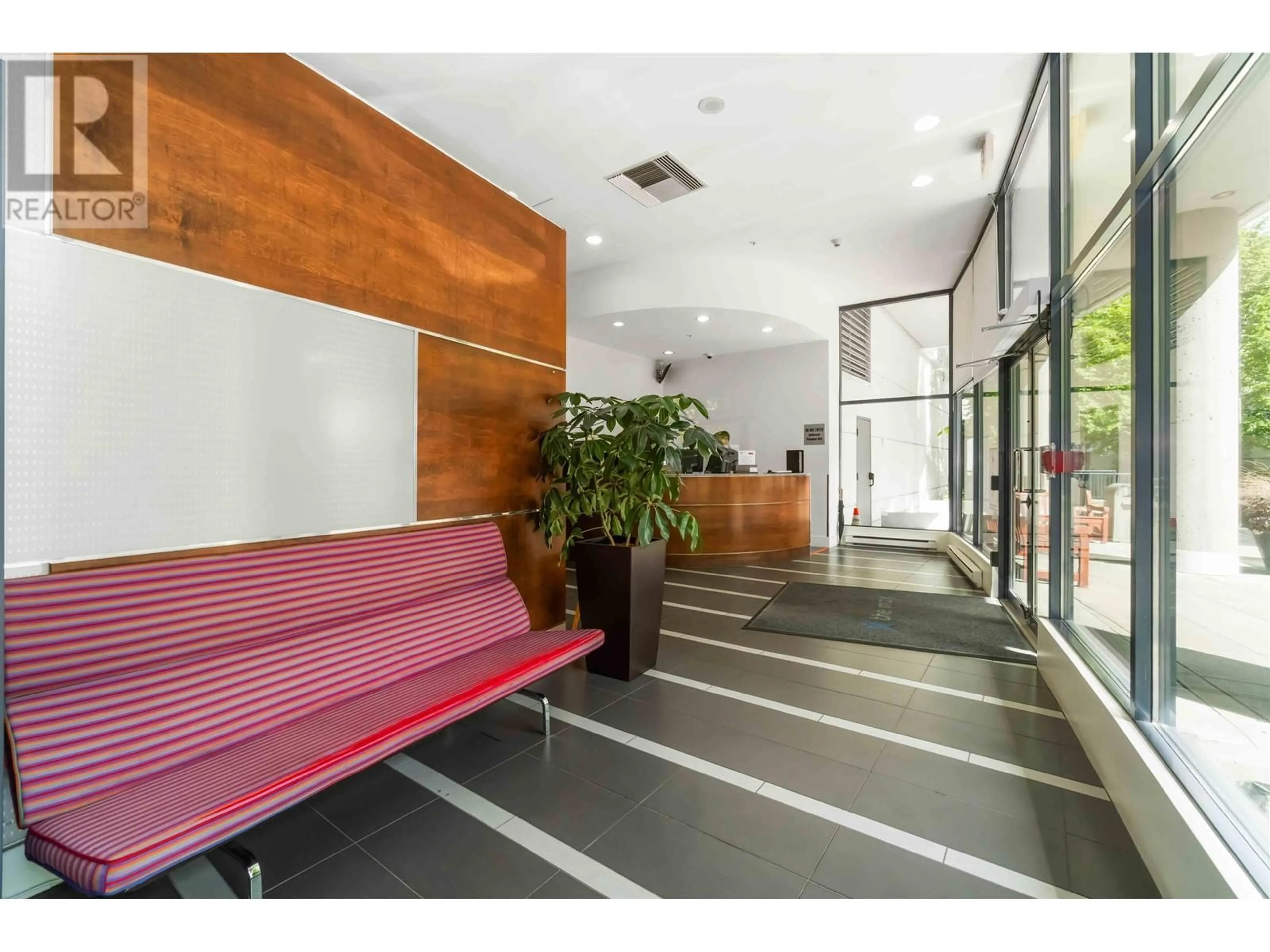 Indoor foyer for 3507 - 928 BEATTY STREET, Vancouver British Columbia V6Z3G6