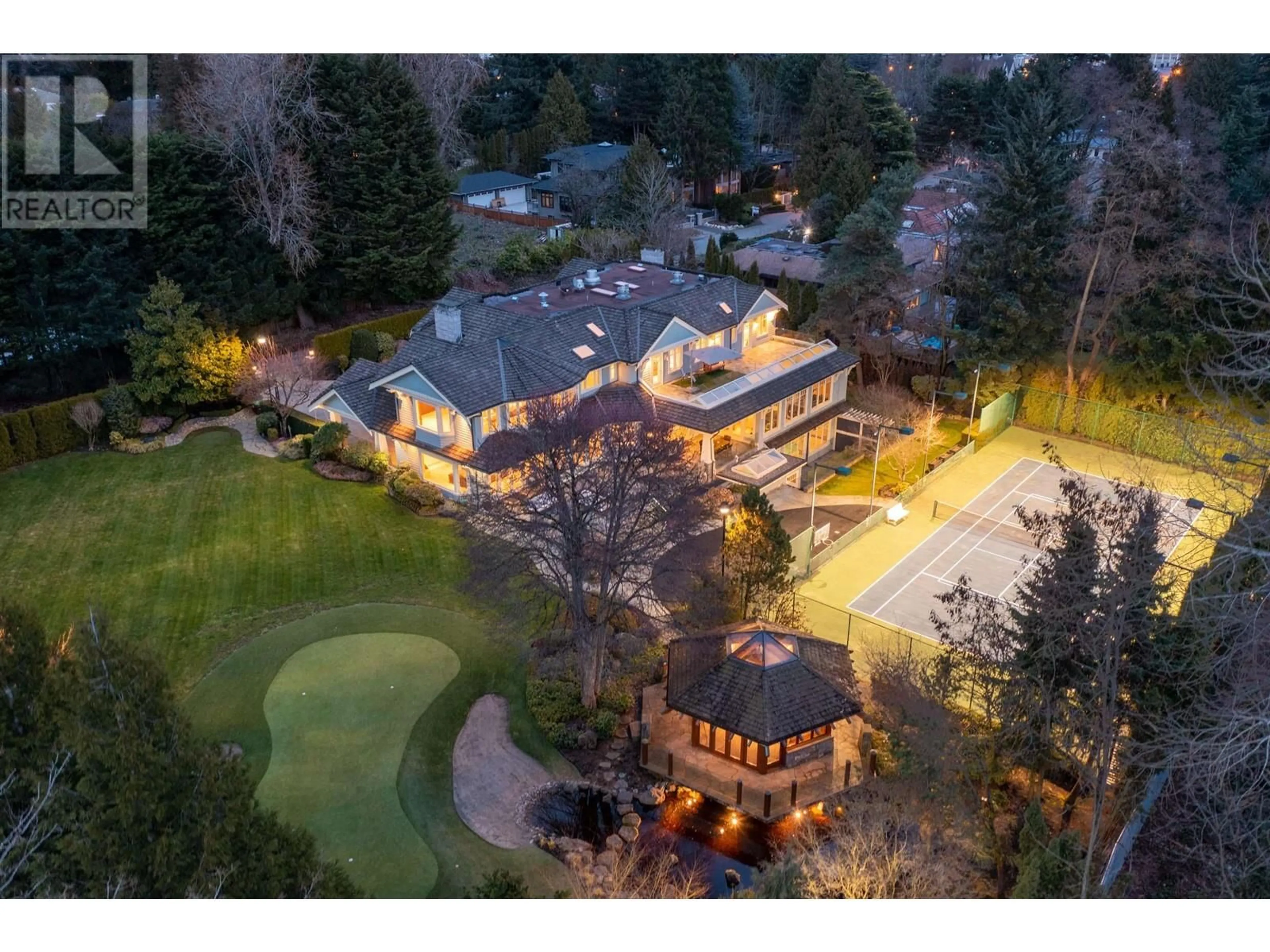 A pic from outside/outdoor area/front of a property/back of a property/a pic from drone, mountain view for 1188 55TH AVENUE, Vancouver British Columbia V6P1R1