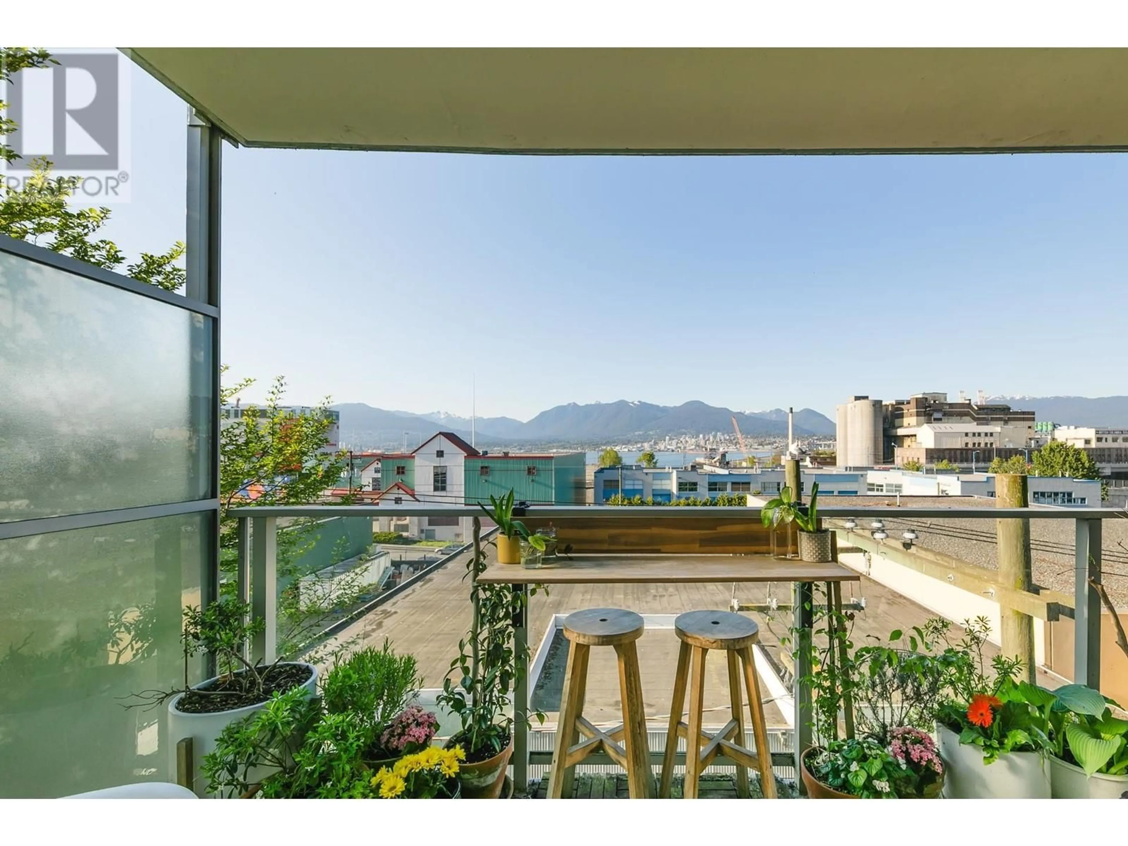 Balcony in the apartment, mountain view for 302 - 933 HASTINGS STREET, Vancouver British Columbia V6A0G6