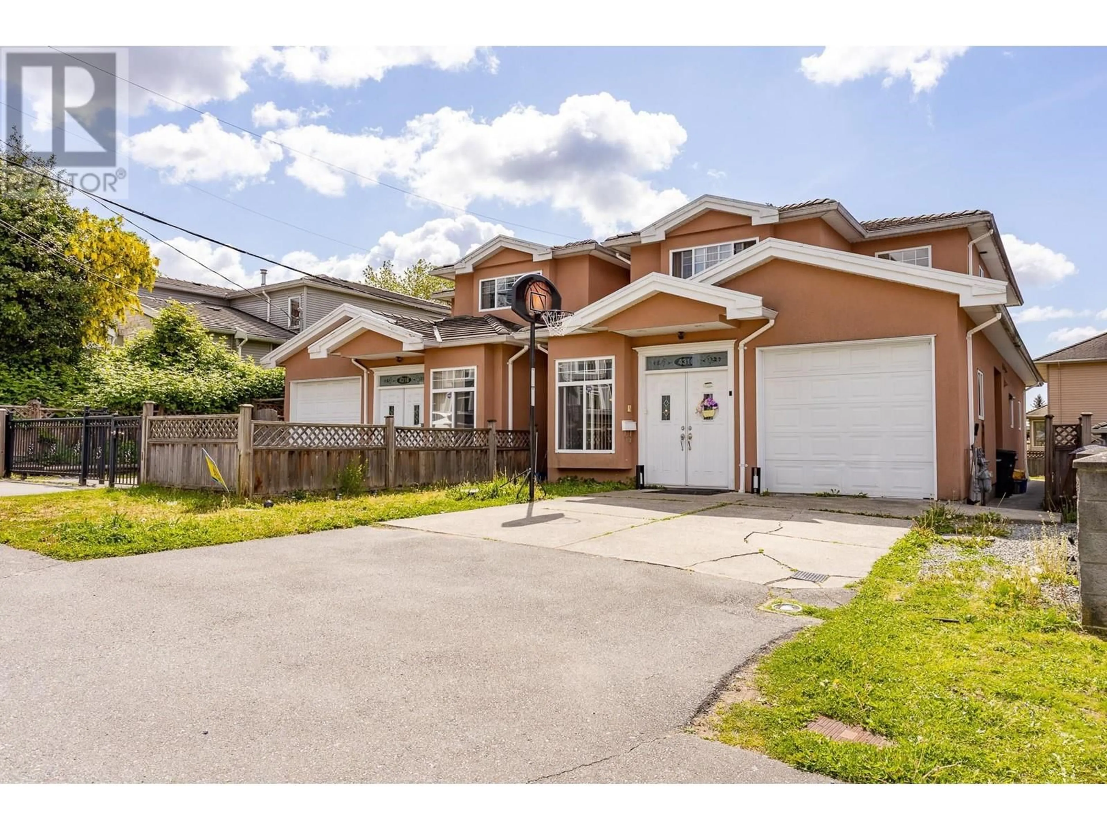 A pic from outside/outdoor area/front of a property/back of a property/a pic from drone, street for 4316 HURST STREET, Burnaby British Columbia V5J1M9