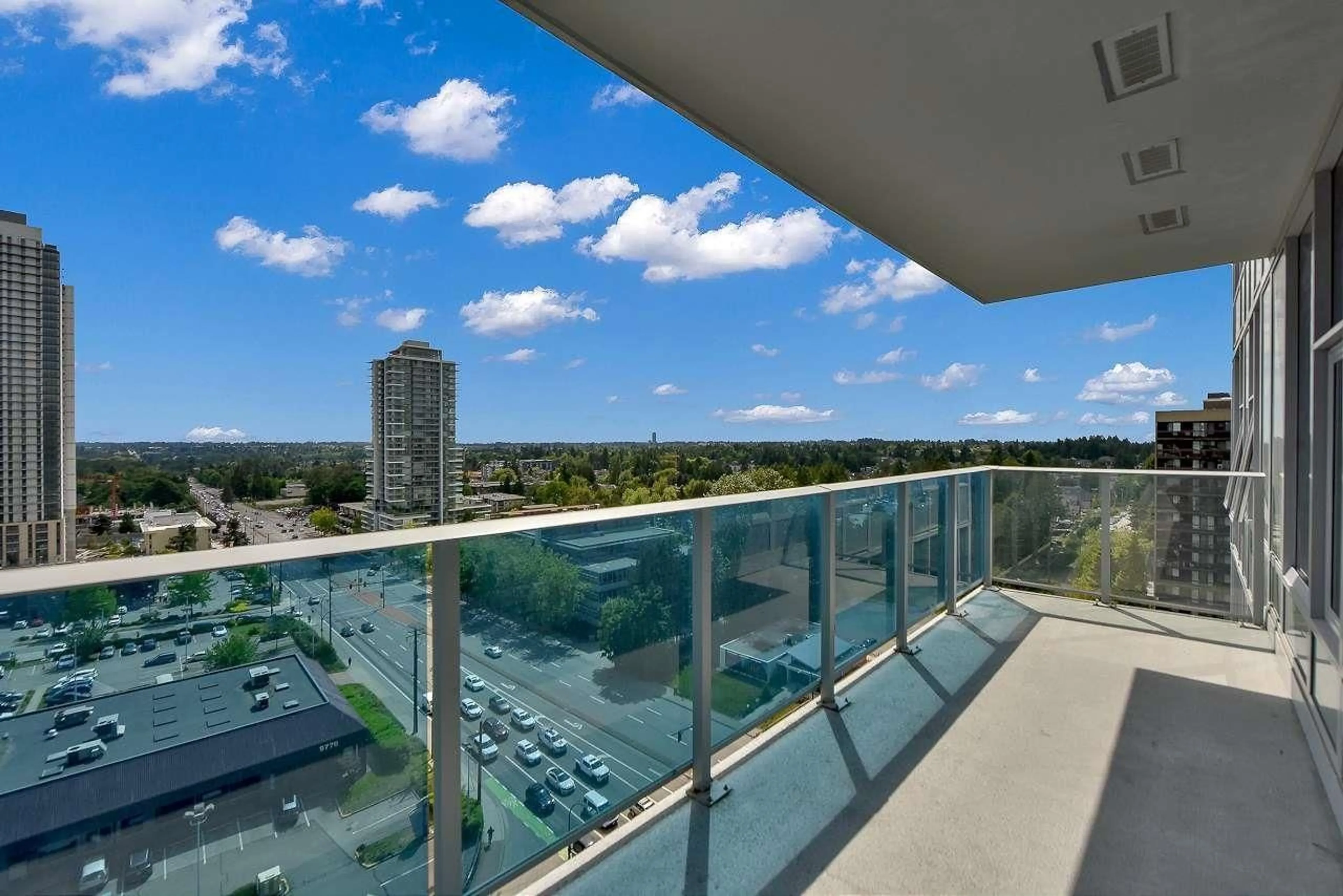 Balcony in the apartment, city buildings view from balcony for 1302 - 13615 FRASER, Surrey British Columbia V3T0P7