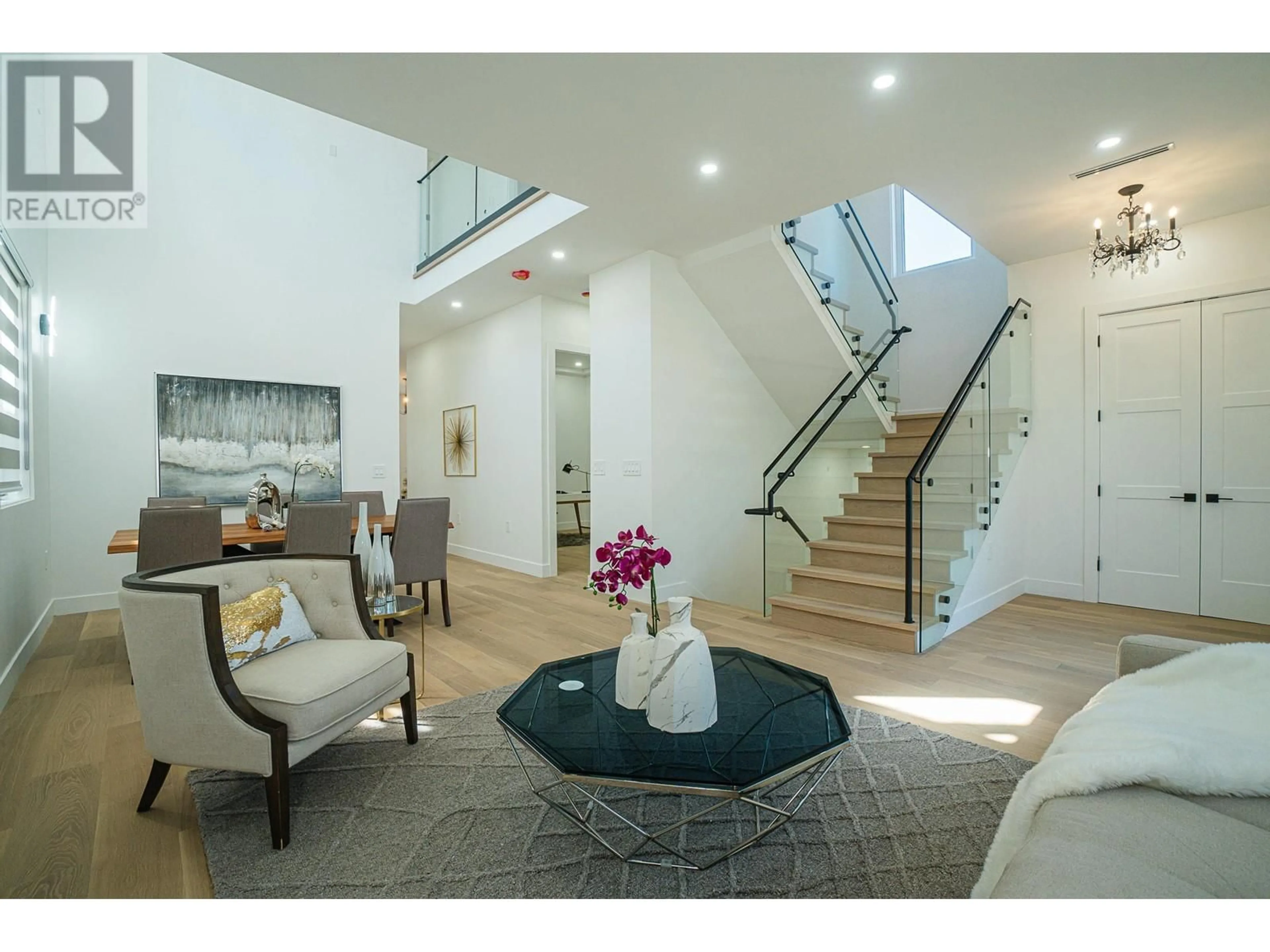 Unknown for 4152 PENDER STREET, Burnaby British Columbia V5C2M2