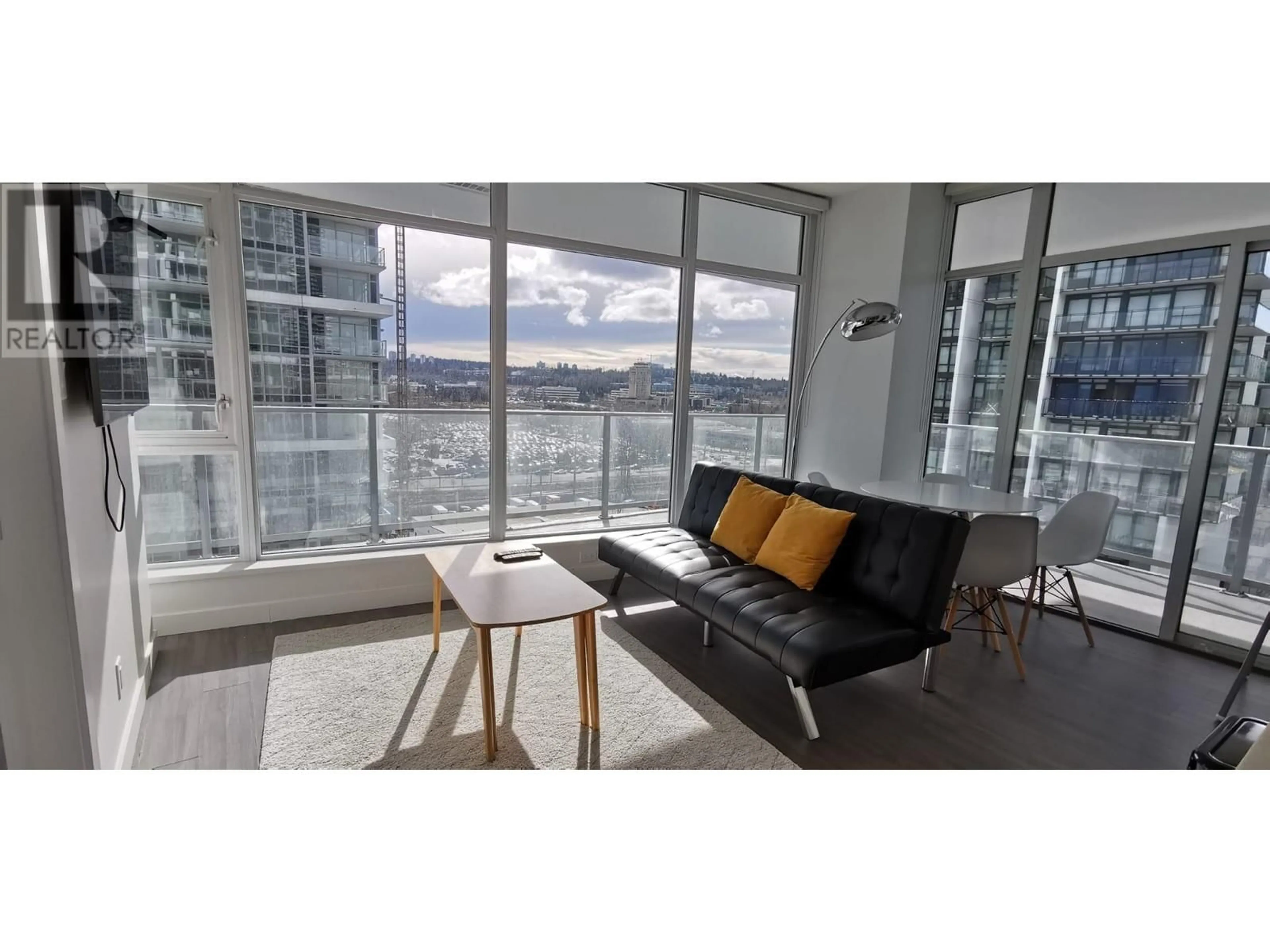Living room with furniture, unknown for 901 - 2311 BETA AVENUE, Burnaby British Columbia V5C0M1