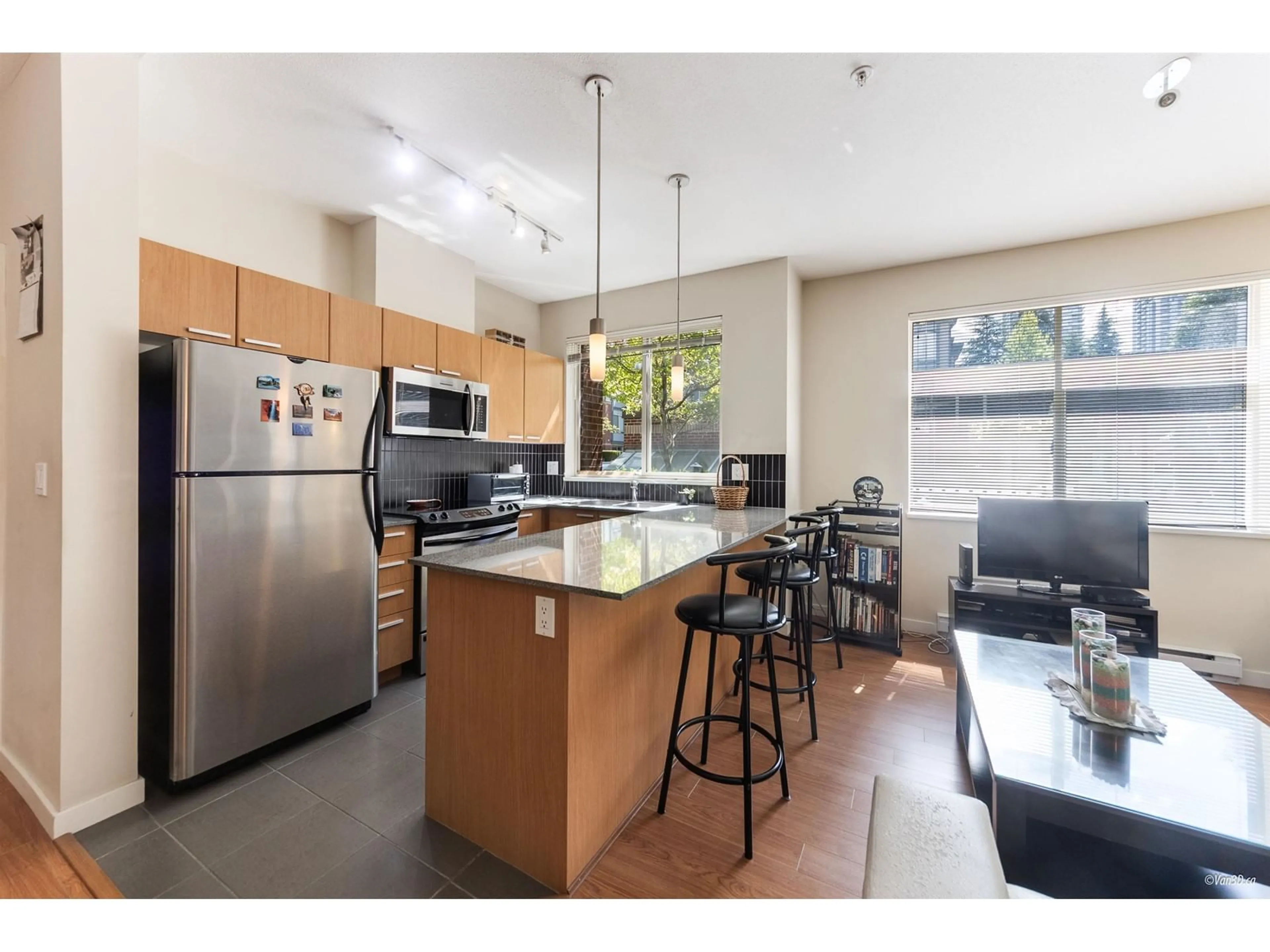 Open concept kitchen, unknown for 116 - 10499 UNIVERSITY, Surrey British Columbia V3T0A4