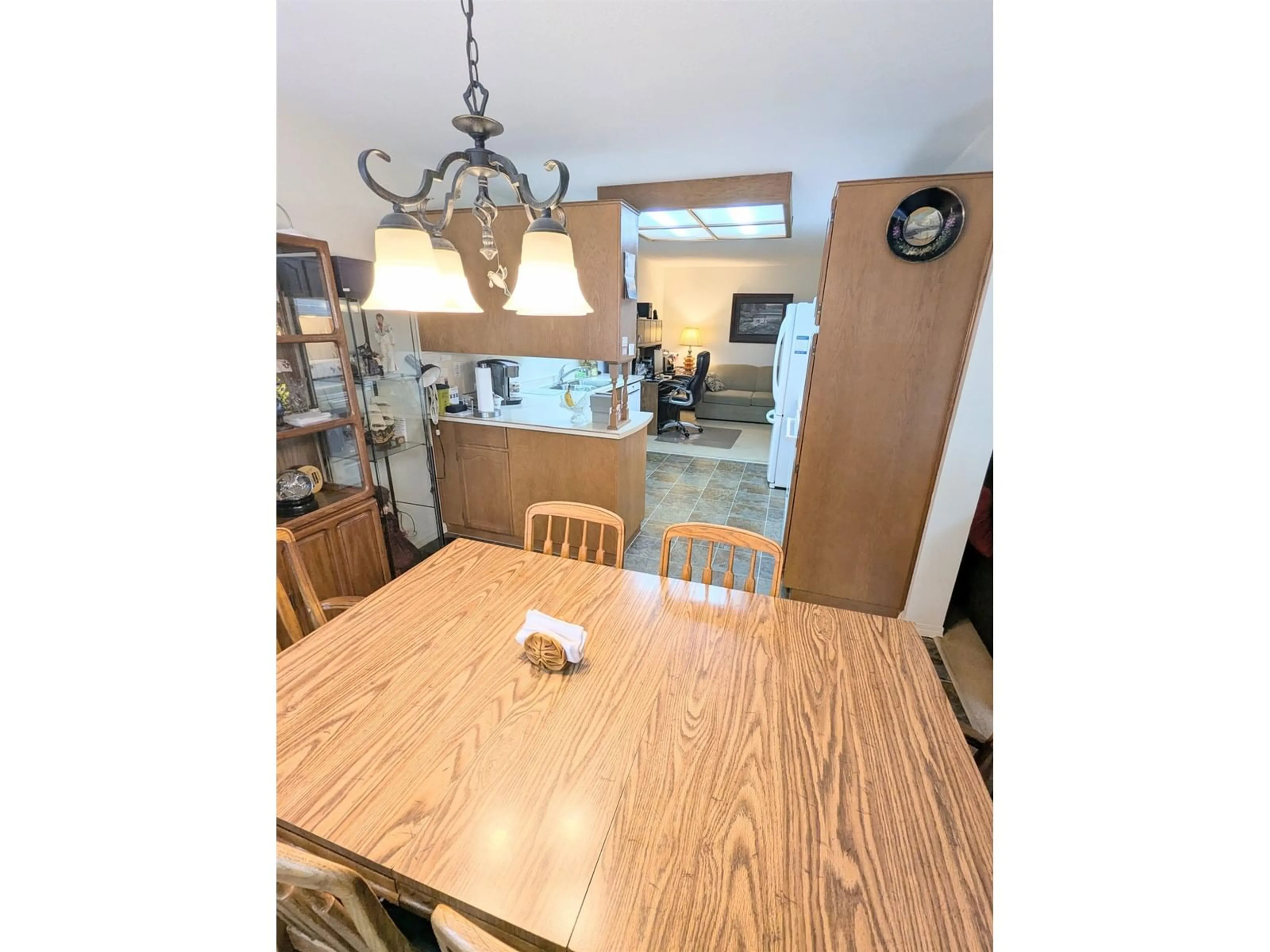 Dining room, wood/laminate floor for 13 - 2919 TRAFALGAR, Abbotsford British Columbia V2S7Y1