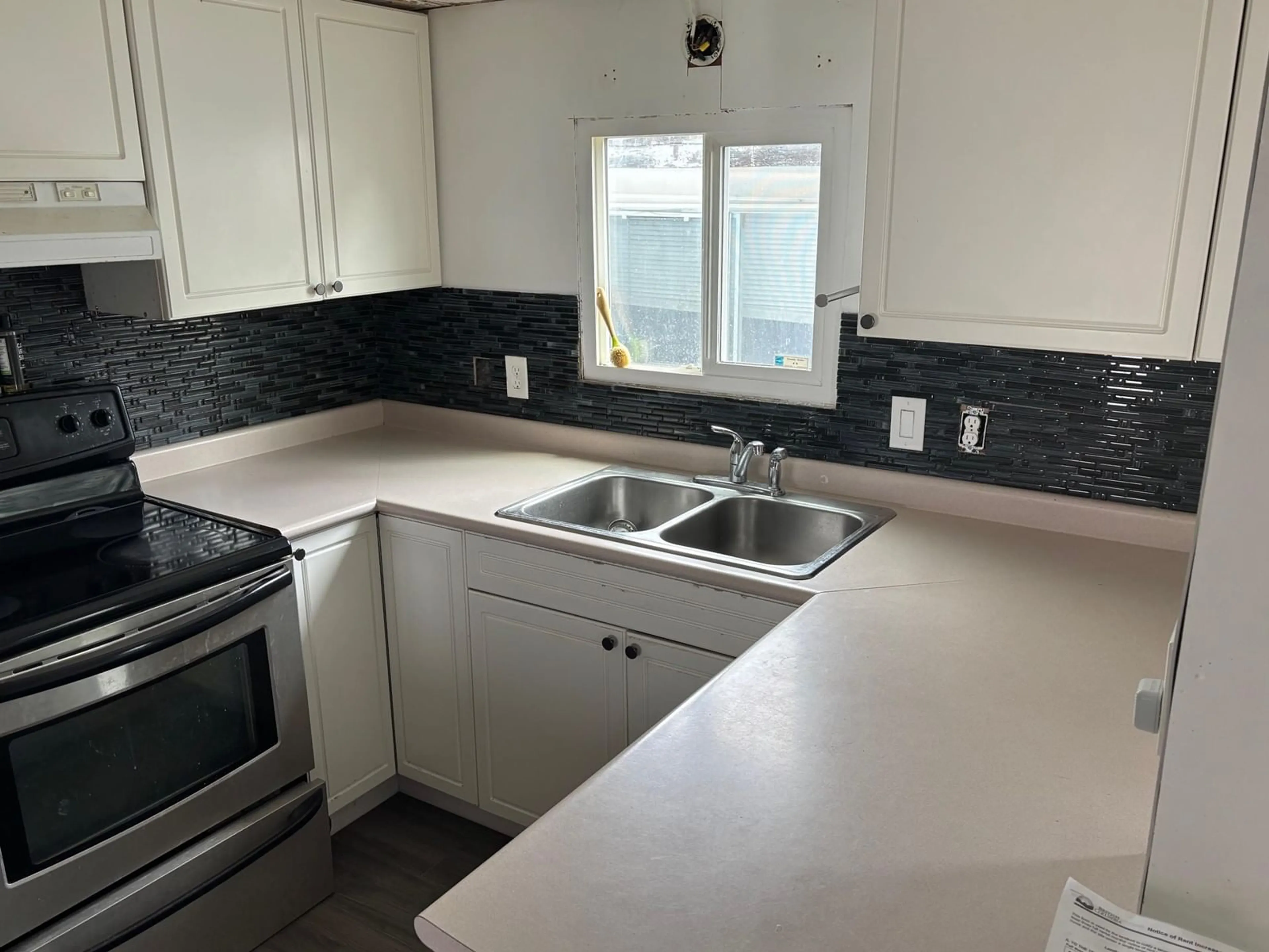 Unknown for 30 - 9132 120TH, Surrey British Columbia V3V4B6